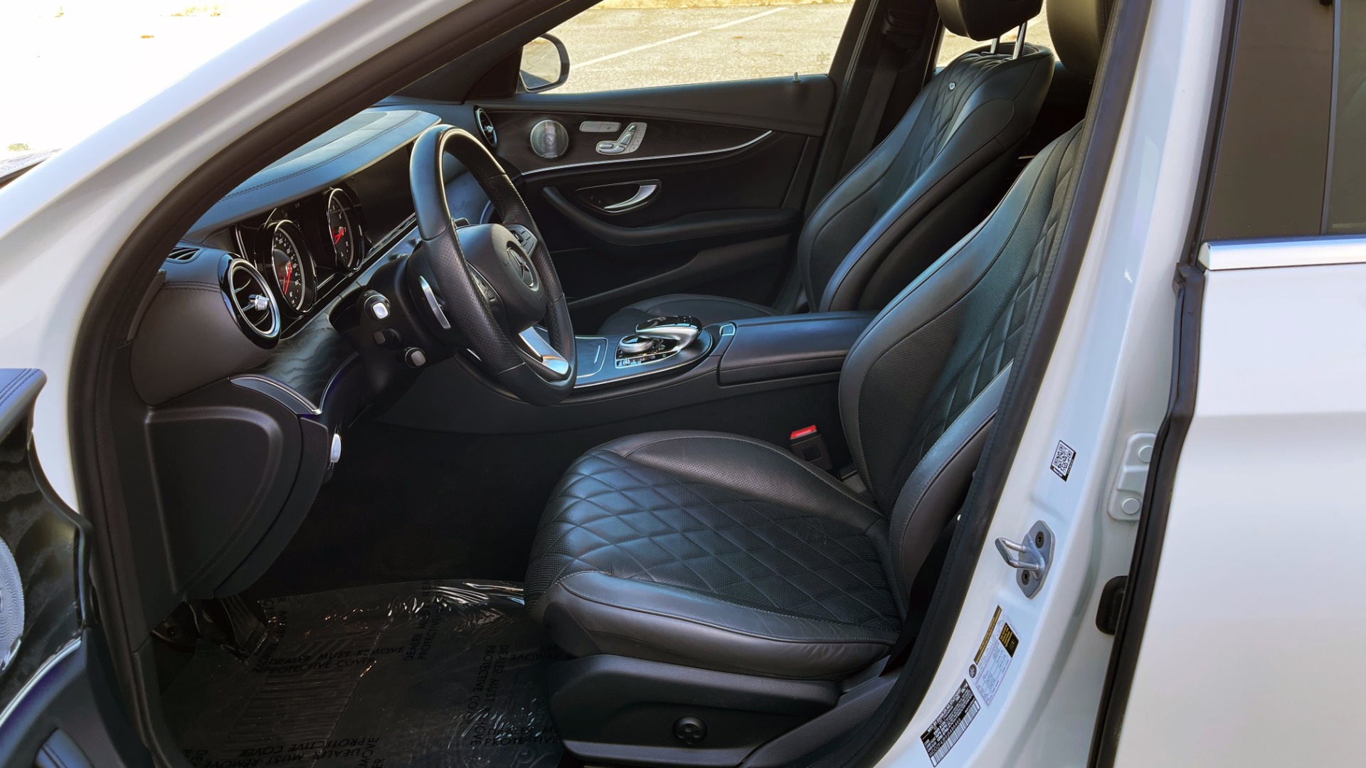 Used 2018 Mercedes-Benz E-CLASS E 300 PREMIUM2 / AMG LINE / PANO-ROOF / BURMESTER / REARVIEW for sale Sold at Formula Imports in Charlotte NC 28227 27