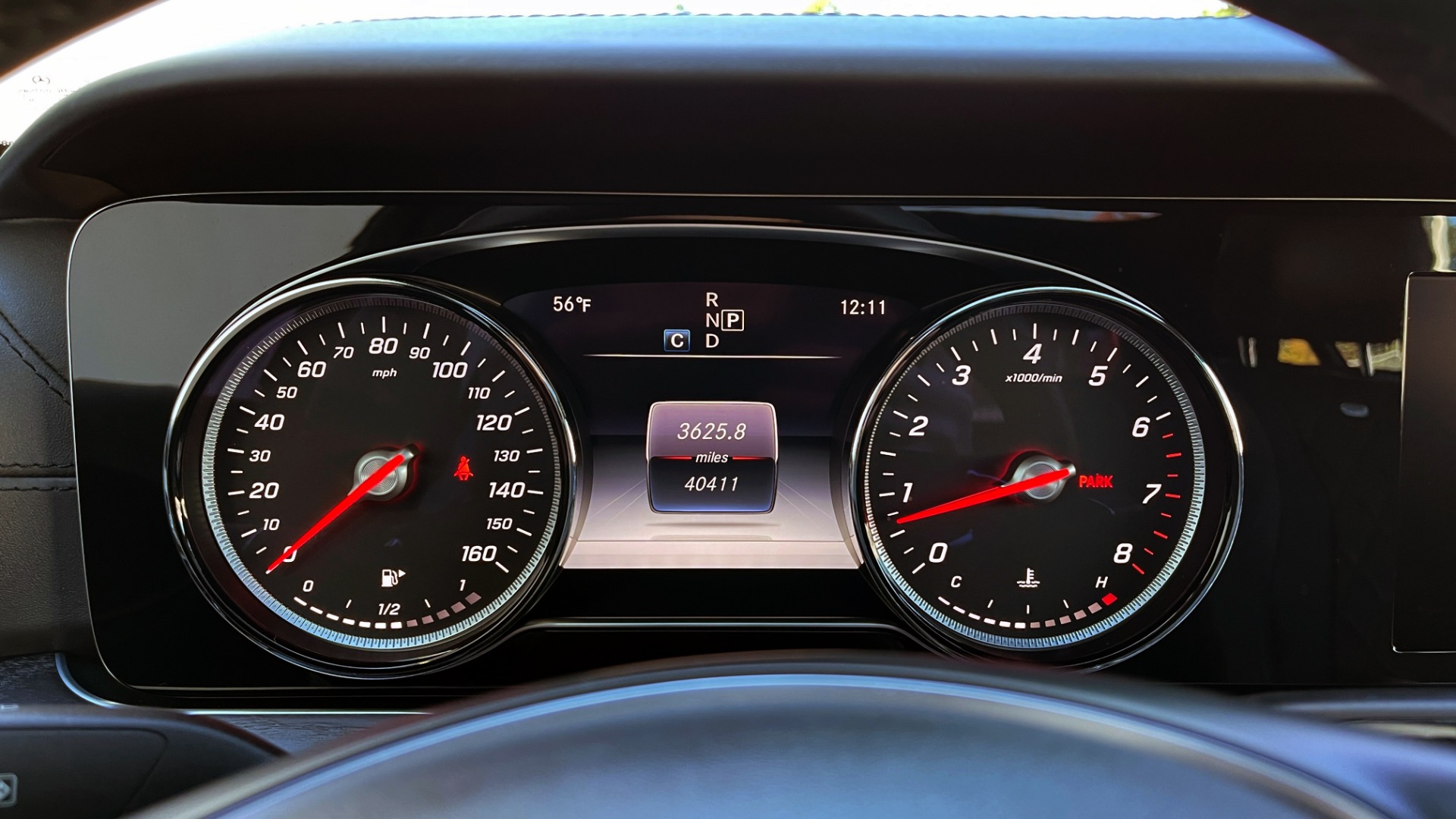 Used 2018 Mercedes-Benz E-CLASS E 300 PREMIUM2 / AMG LINE / PANO-ROOF / BURMESTER / REARVIEW for sale Sold at Formula Imports in Charlotte NC 28227 35