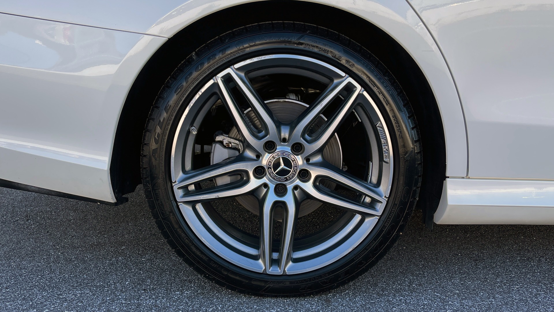 Used 2018 Mercedes-Benz E-CLASS E 300 PREMIUM2 / AMG LINE / PANO-ROOF / BURMESTER / REARVIEW for sale Sold at Formula Imports in Charlotte NC 28227 64
