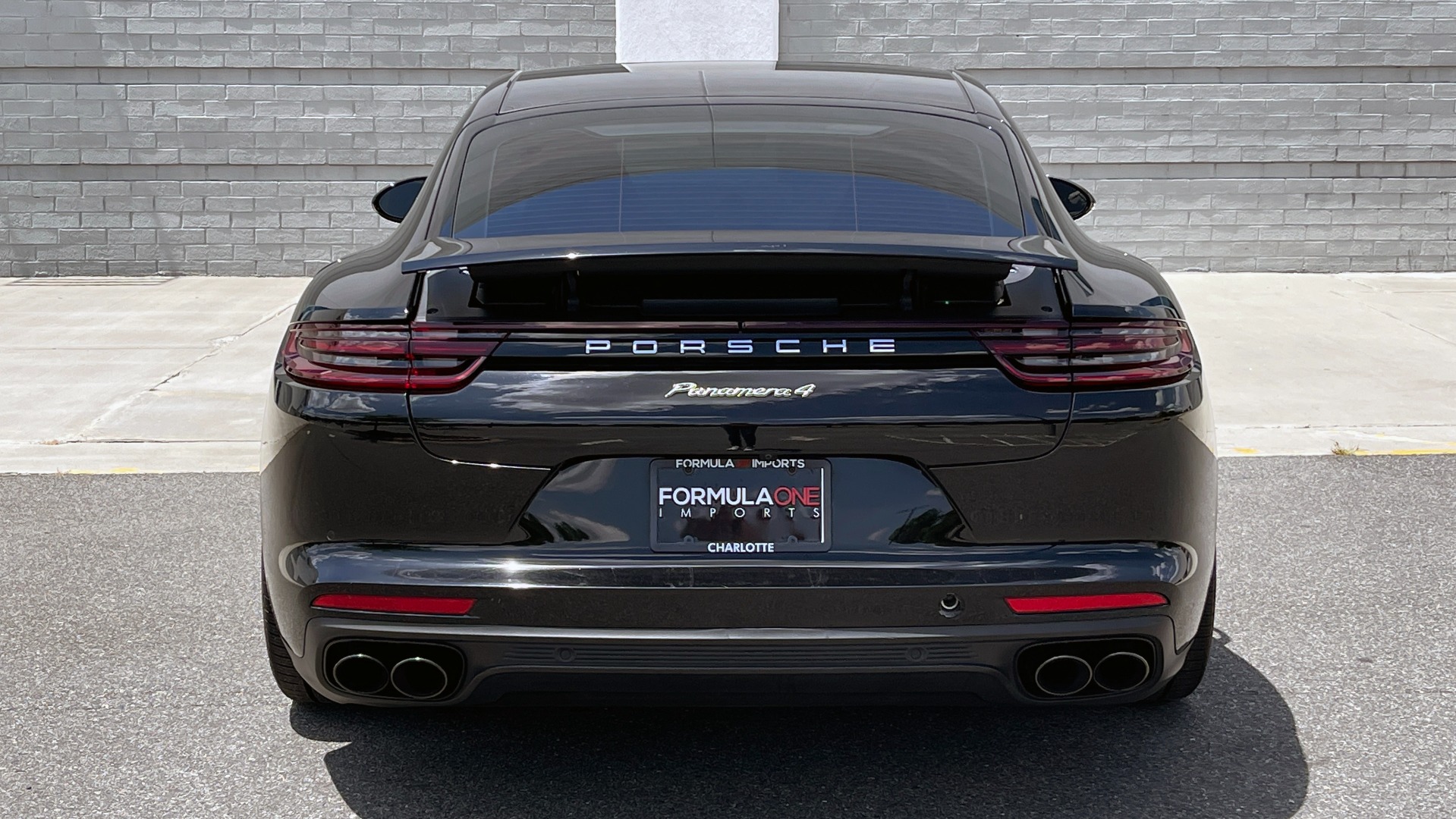 Used 2018 Porsche Panamera 4 E-Hybrid for sale $52,000 at Formula Imports in Charlotte NC 28227 11