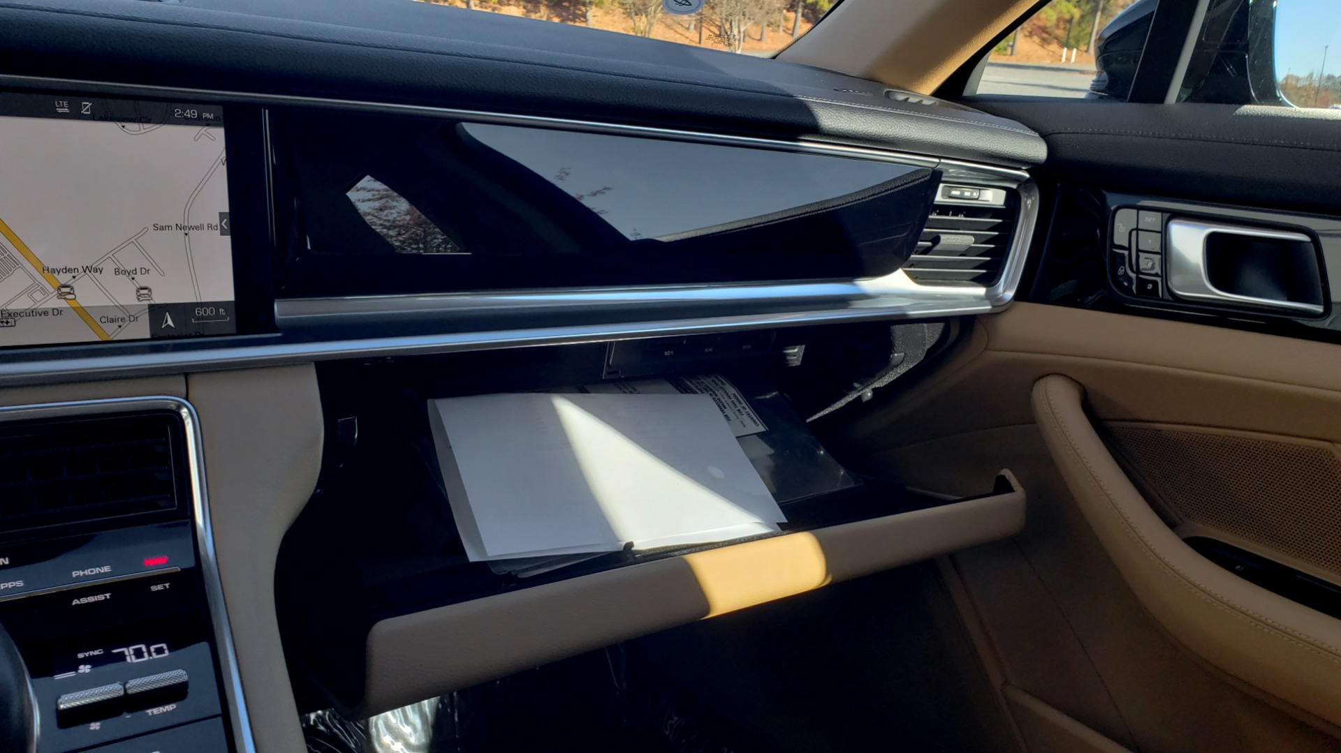 Used 2018 Porsche PANAMERA 4 E-HYBRID / AWD / NAV / SUNROOF / BOSE / REARVIEW for sale Sold at Formula Imports in Charlotte NC 28227 46