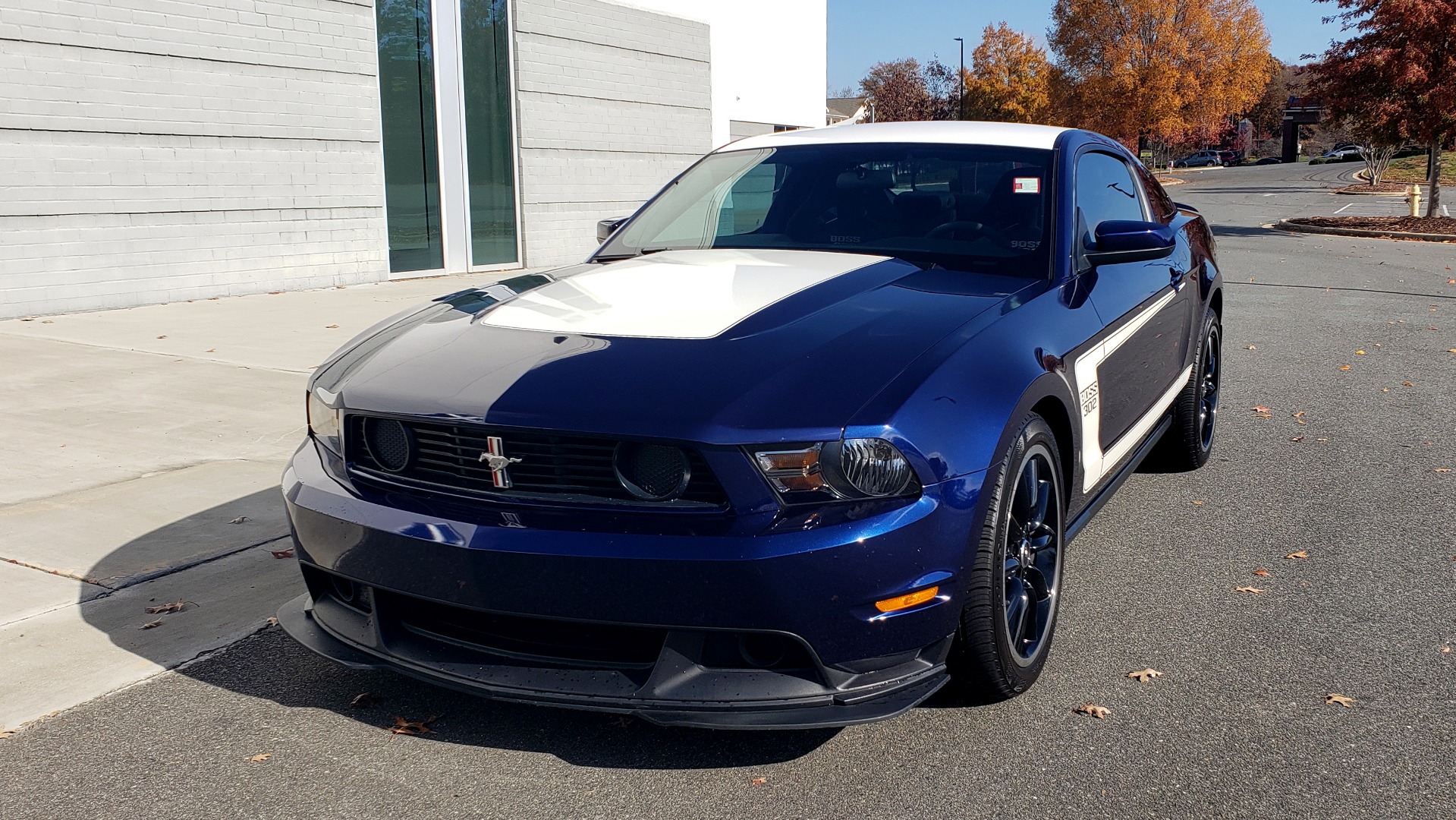 Used 2012 Ford MUSTANG BOSS 302 COUPE / 5.0L / 6-SPD MAN / RECARO SEATS / 3.73 GEARS for sale Sold at Formula Imports in Charlotte NC 28227 2