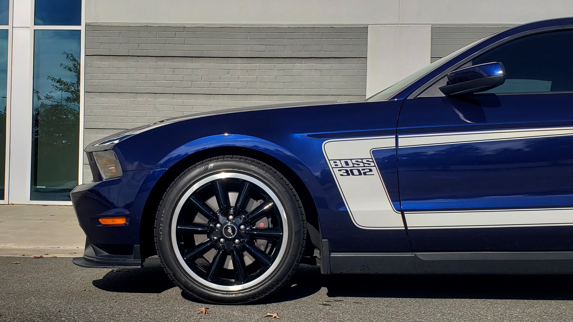 Used 2012 Ford MUSTANG BOSS 302 COUPE / 5.0L / 6-SPD MAN / RECARO SEATS / 3.73 GEARS for sale Sold at Formula Imports in Charlotte NC 28227 73