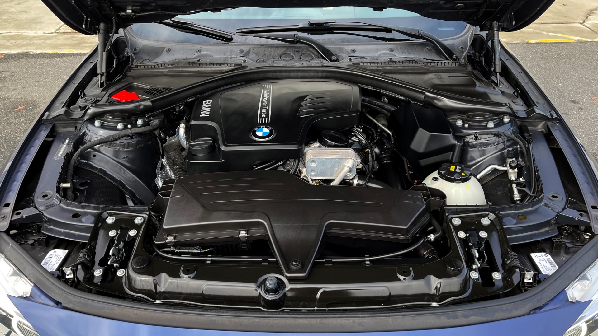 Used 2016 BMW 3 SERIES 328I PREMIUM 2.0L SEDAN / NAV / HTD STS / SUNROOF / SAT RADIO / 17IN WHEELS for sale Sold at Formula Imports in Charlotte NC 28227 13