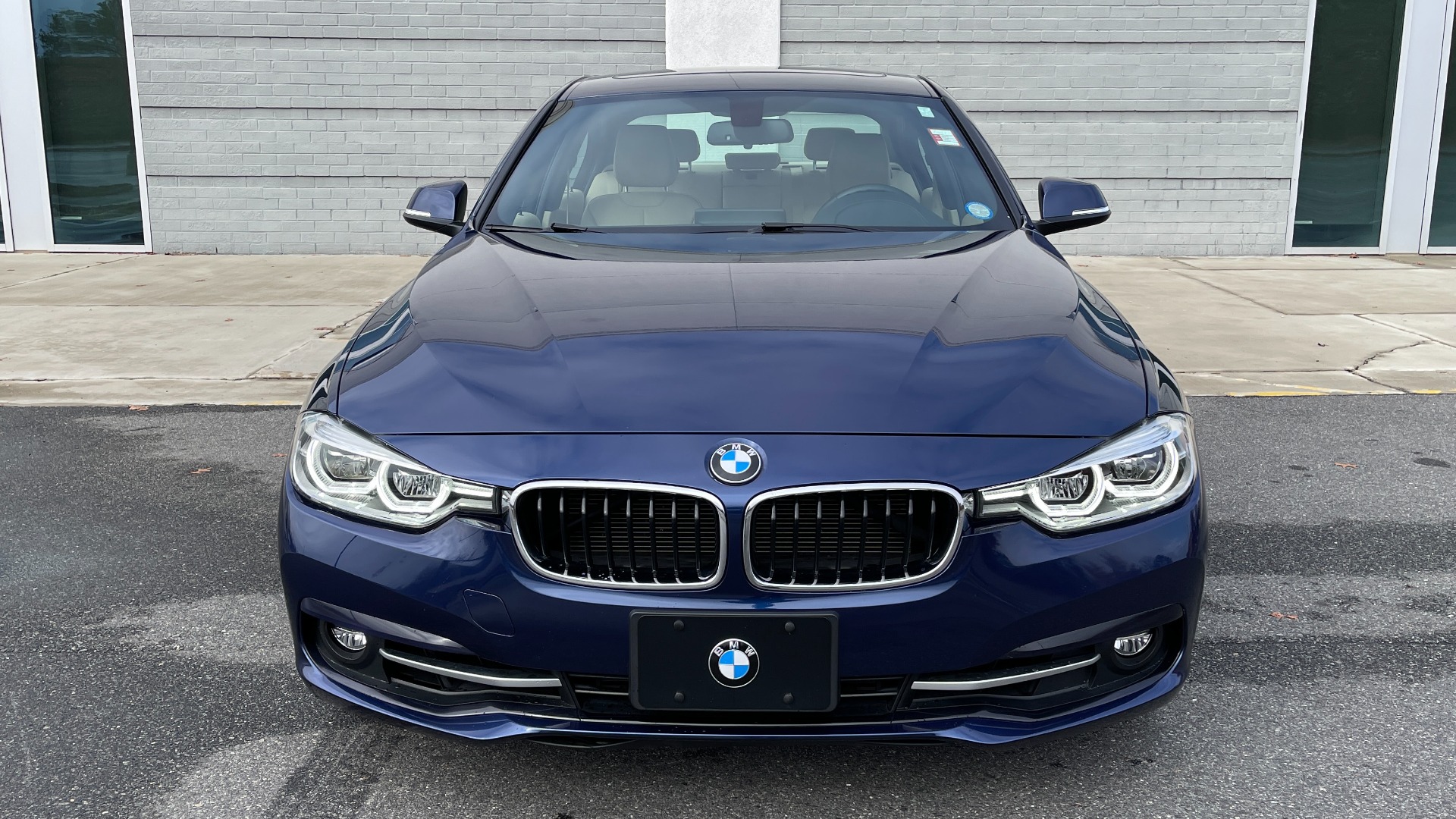 Used 2016 BMW 3 SERIES 328I PREMIUM 2.0L SEDAN / NAV / HTD STS / SUNROOF / SAT RADIO / 17IN WHEELS for sale Sold at Formula Imports in Charlotte NC 28227 16
