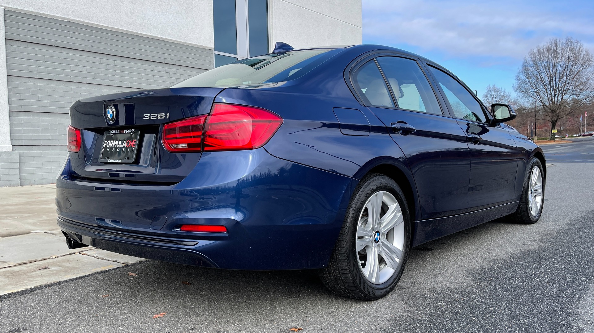 Used 2016 BMW 3 SERIES 328I PREMIUM 2.0L SEDAN / NAV / HTD STS / SUNROOF / SAT RADIO / 17IN WHEELS for sale Sold at Formula Imports in Charlotte NC 28227 7