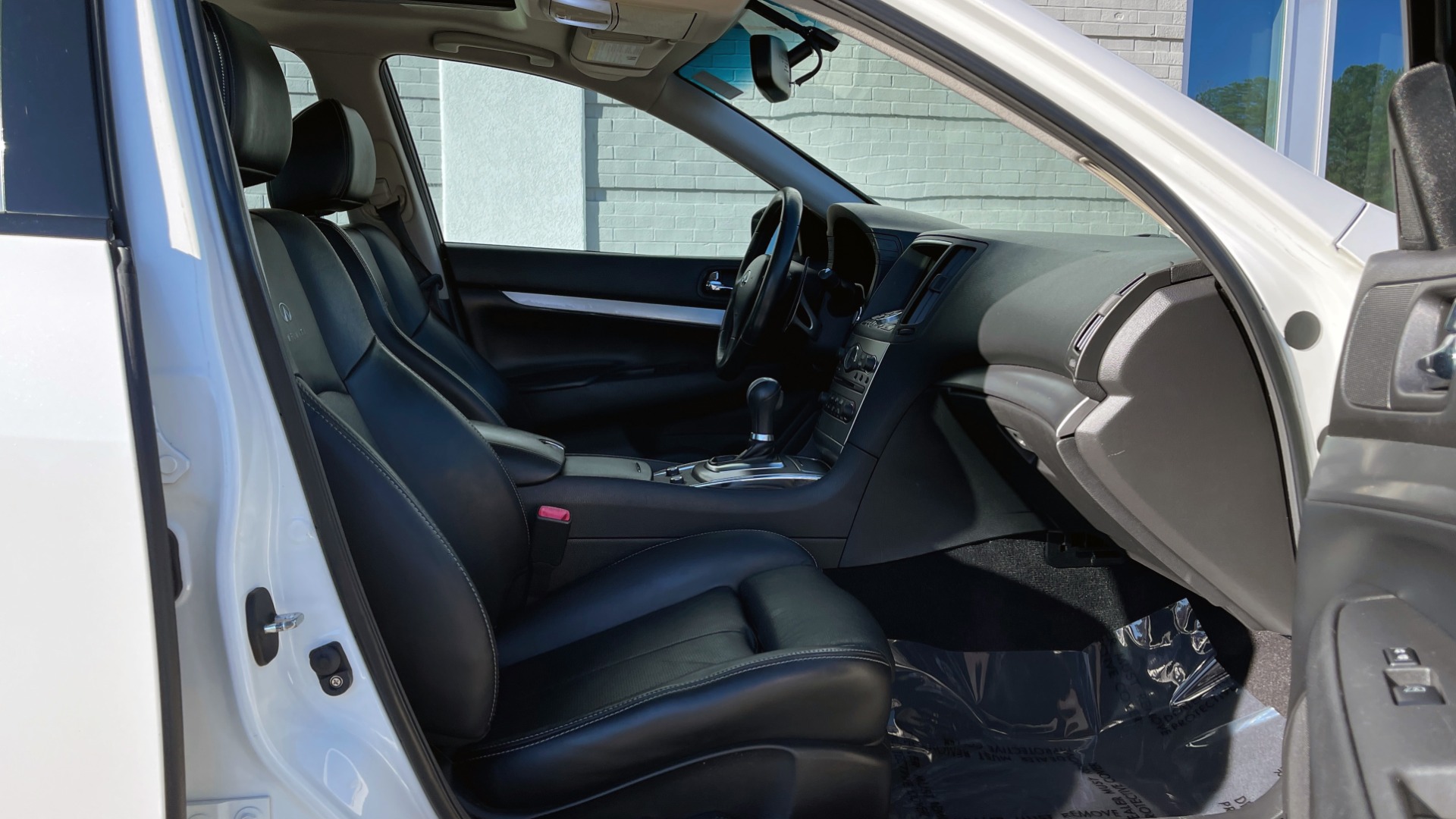 Used 2012 INFINITI G37 SEDAN JOURNEY RWD / 3.7L / 7-SPD AUTO / PREMIUM / SPORT / NAV for sale Sold at Formula Imports in Charlotte NC 28227 66