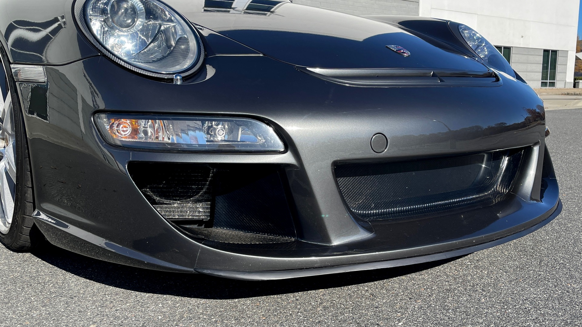 Used 2007 Porsche 911 CARRERA 4S / 3.8L H6 / 6-SPD MANUAL / HTD STS / SPORT CHRONO / BODY KIT for sale Sold at Formula Imports in Charlotte NC 28227 11