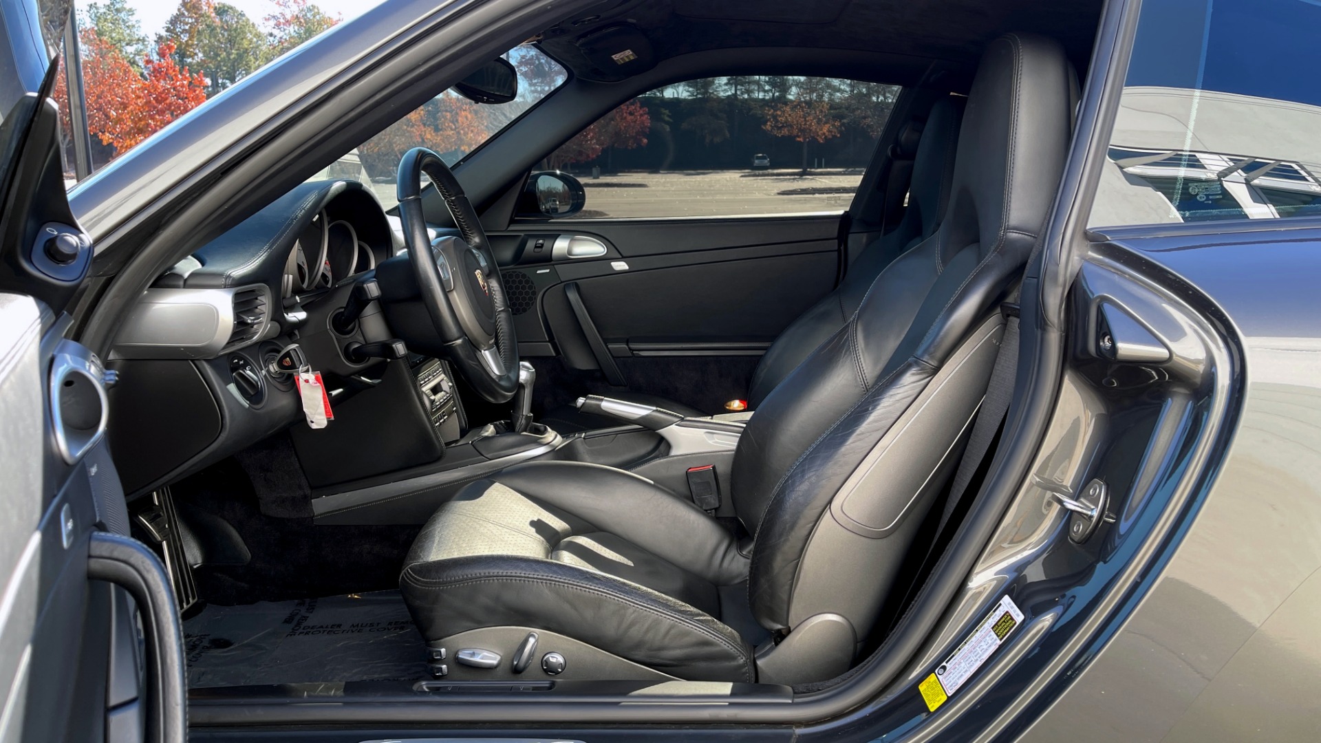 Used 2007 Porsche 911 CARRERA 4S / 3.8L H6 / 6-SPD MANUAL / HTD STS / SPORT CHRONO / BODY KIT for sale Sold at Formula Imports in Charlotte NC 28227 33