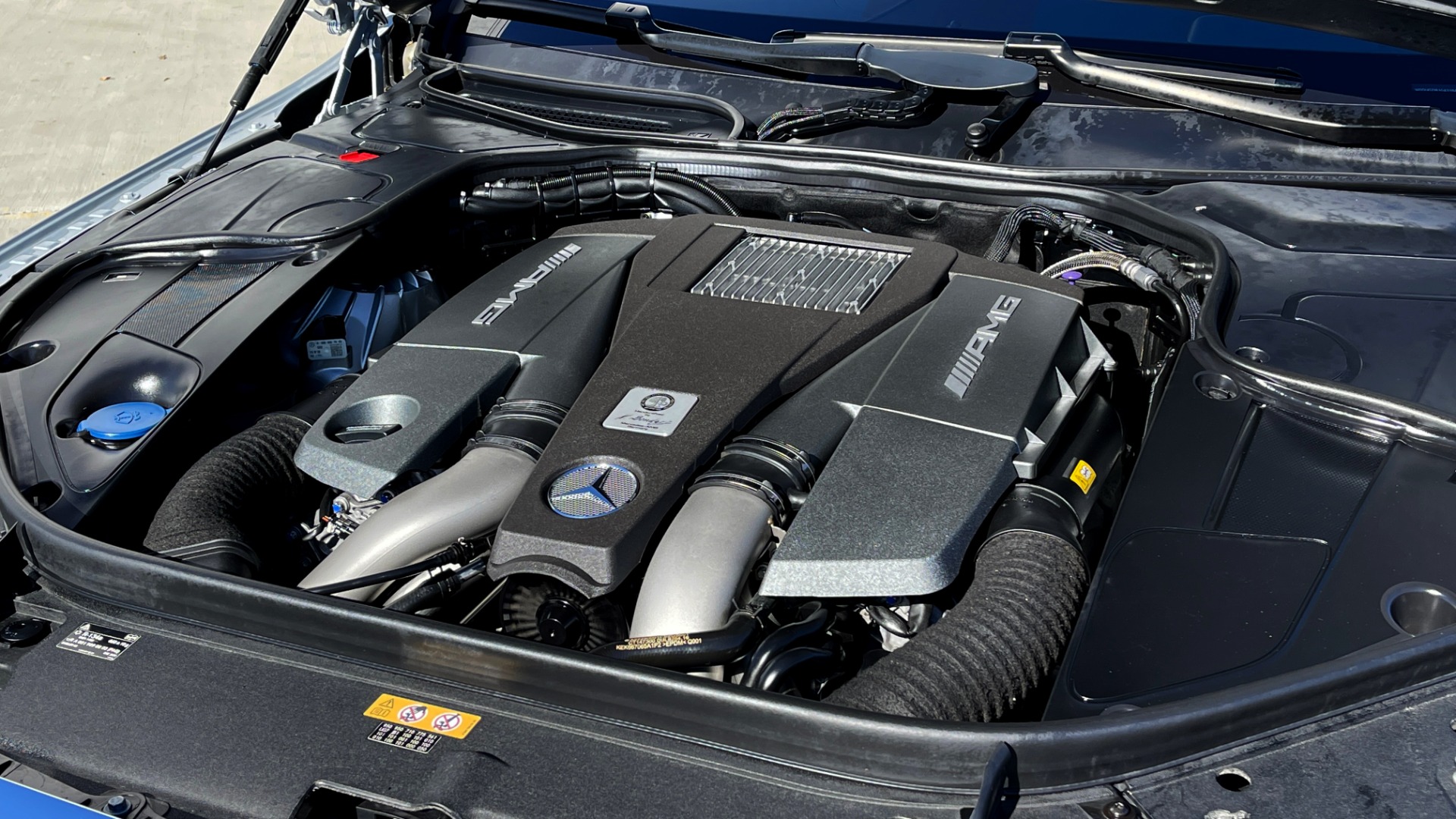 Used 2016 Mercedes-Benz S-CLASS AMG S 63 / EXCLUSIVE TRIM PKG / NIGHT VIEW / DRVR ASST / HUD / BURMESTER for sale $83,995 at Formula Imports in Charlotte NC 28227 11