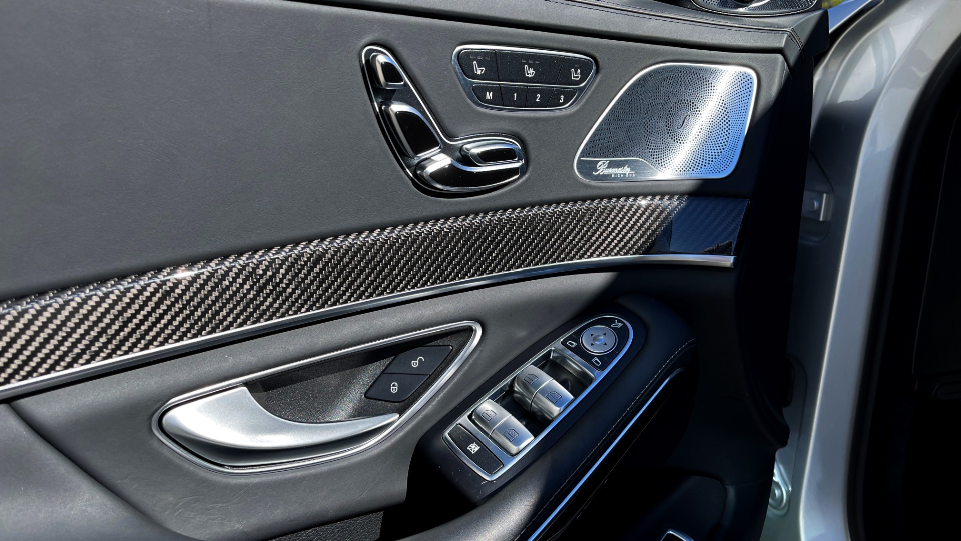 Used 2016 Mercedes-Benz S-CLASS AMG S 63 / EXCLUSIVE TRIM PKG / NIGHT VIEW / DRVR ASST / HUD / BURMESTER for sale Sold at Formula Imports in Charlotte NC 28227 28