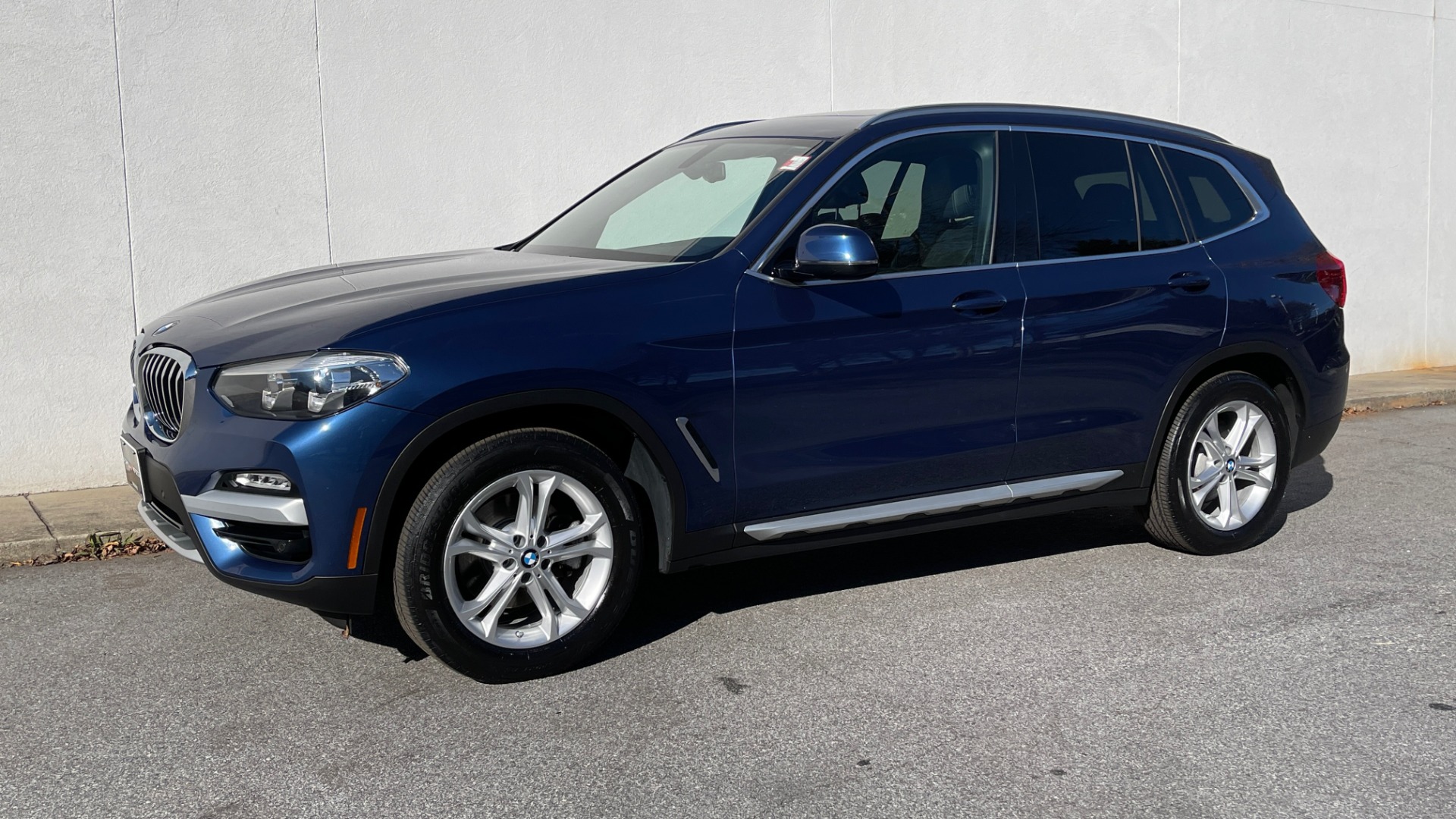 Used 2018 BMW X3 XDRIVE30I / PDC / PANO-ROOF / HTD STS & STRNG WHEEL / REAVIEW for sale $37,899 at Formula Imports in Charlotte NC 28227 2