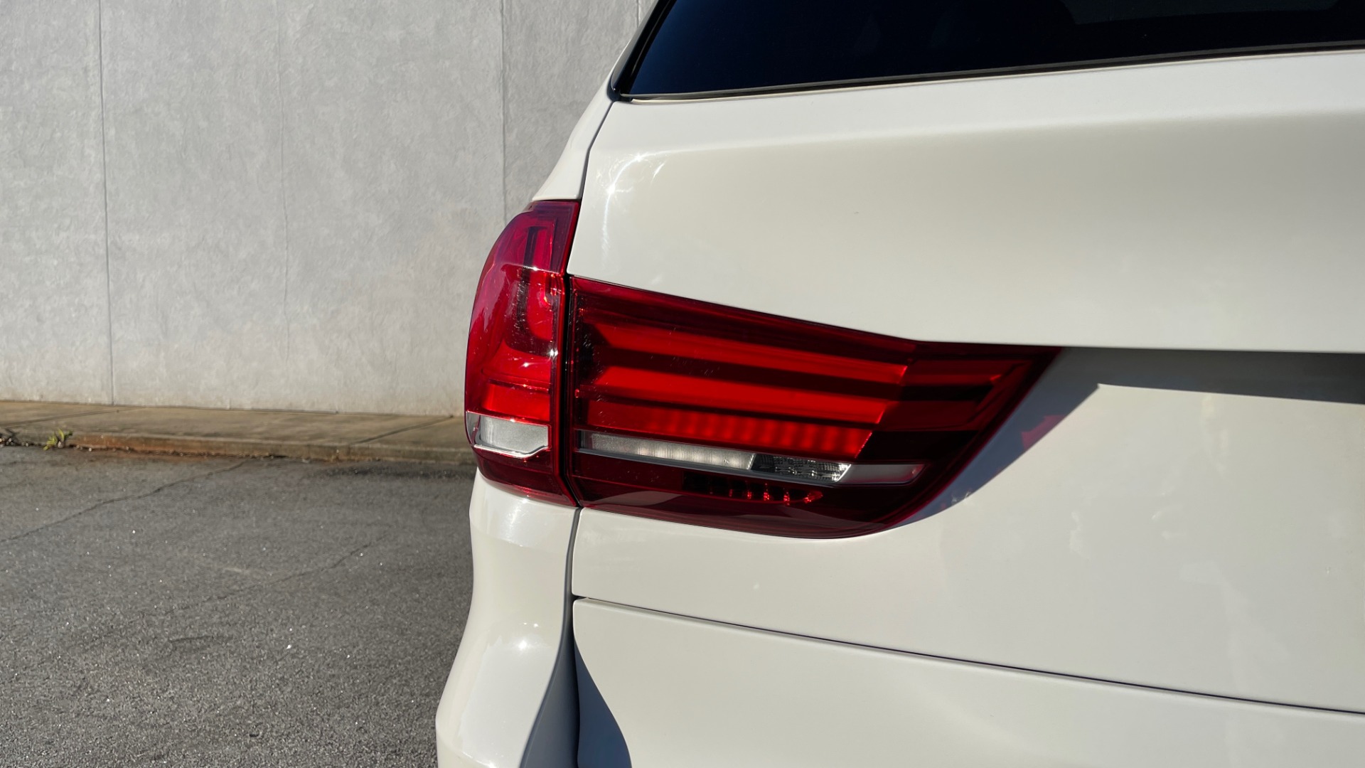 Used 2018 BMW X5 xDrive35i for sale Sold at Formula Imports in Charlotte NC 28227 25