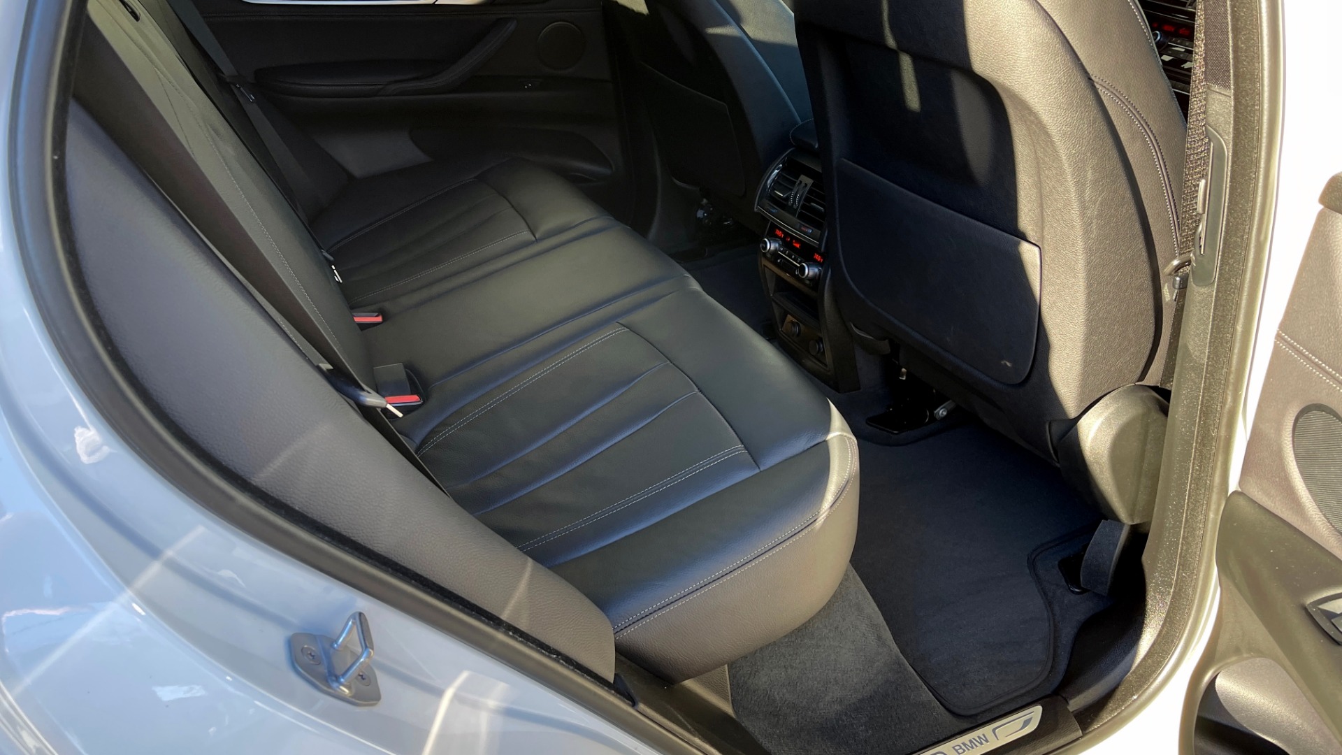 Used 2018 BMW X5 xDrive35i for sale Sold at Formula Imports in Charlotte NC 28227 55