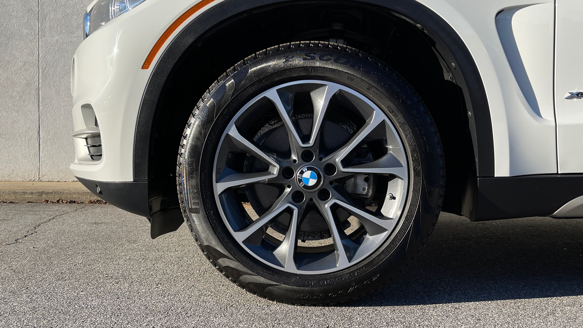 Used 2018 BMW X5 xDrive35i for sale Sold at Formula Imports in Charlotte NC 28227 61