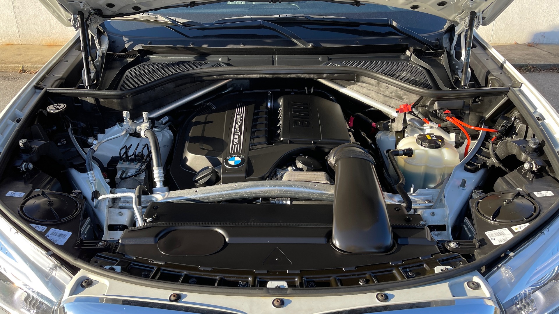 Used 2018 BMW X5 xDrive35i for sale Sold at Formula Imports in Charlotte NC 28227 9