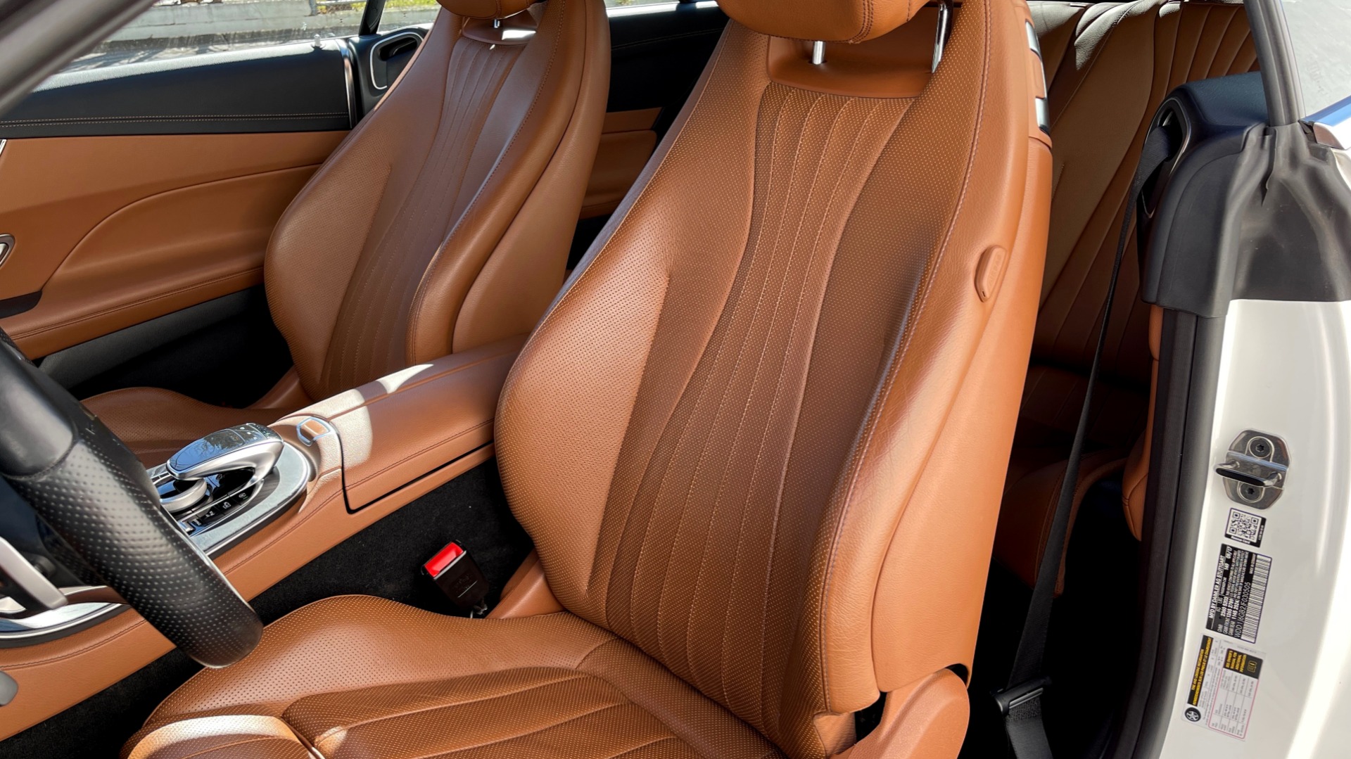 Used 2018 Mercedes-Benz E-CLASS E 400 PREMIUM 2 PKG / AMG LINE / BURMESTER / PARK ASST / REARVIEW for sale $50,995 at Formula Imports in Charlotte NC 28227 30