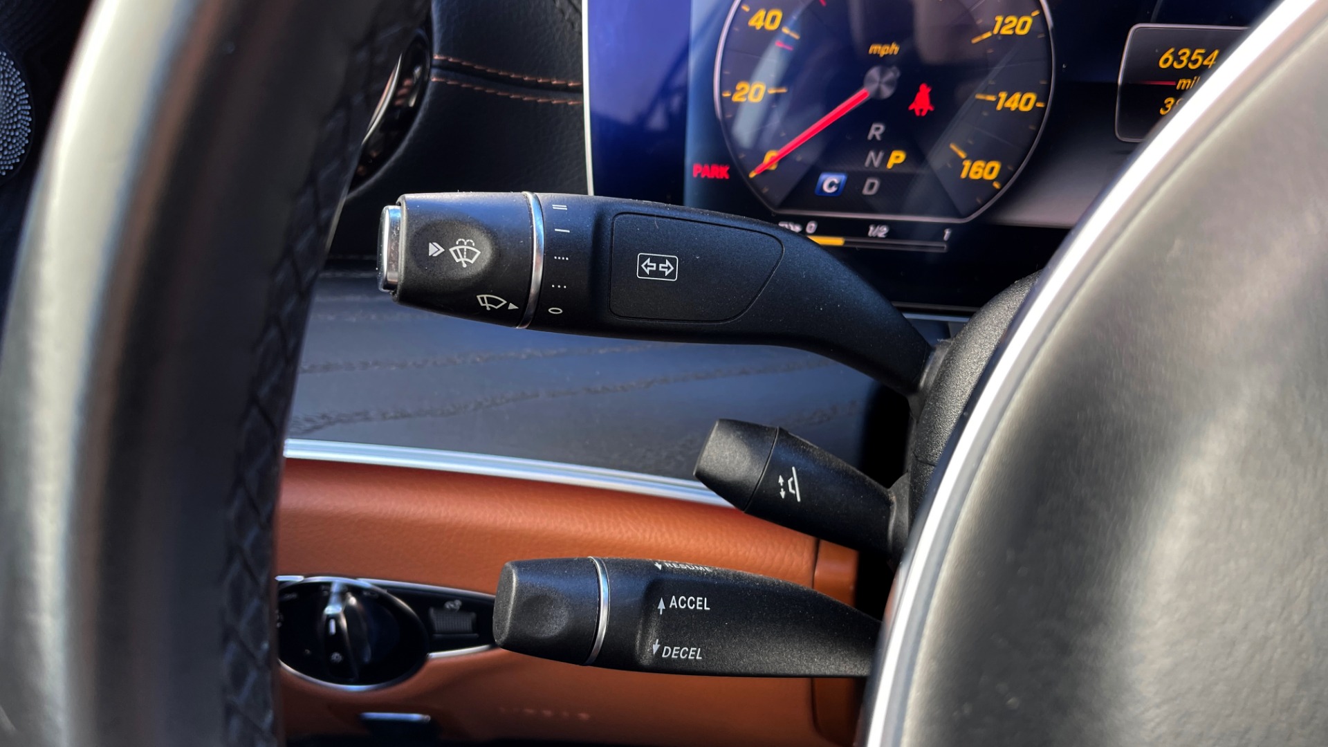 Used 2018 Mercedes-Benz E-CLASS E 400 PREMIUM 2 PKG / AMG LINE / BURMESTER / PARK ASST / REARVIEW for sale $50,995 at Formula Imports in Charlotte NC 28227 35
