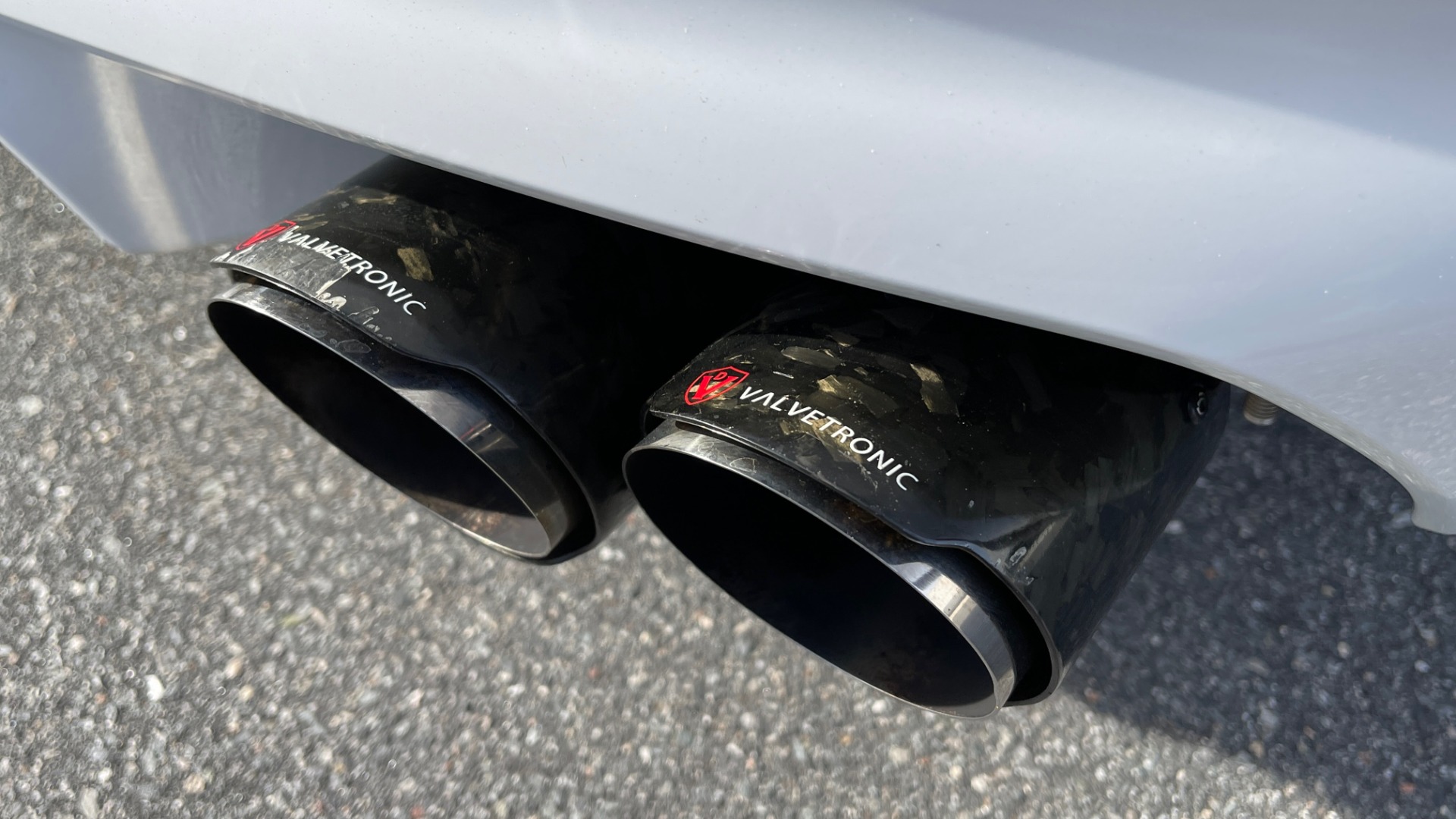 Used 2018 BMW M5 DRVR ASST PLUS / EXEC PKG / MCCB / B&W SND / ENTERTAINMENT for sale Sold at Formula Imports in Charlotte NC 28227 32