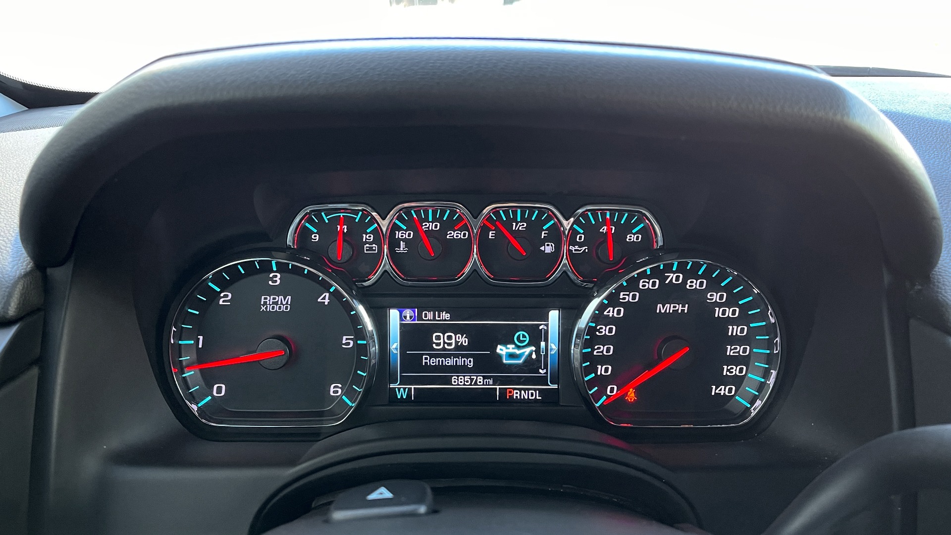 Used 2019 Chevrolet SUBURBAN LT 4X4 / 5.3L V8 / NAV / BOSE / HTD STS / 3-ROW / TOW / REARVIEW for sale Sold at Formula Imports in Charlotte NC 28227 32