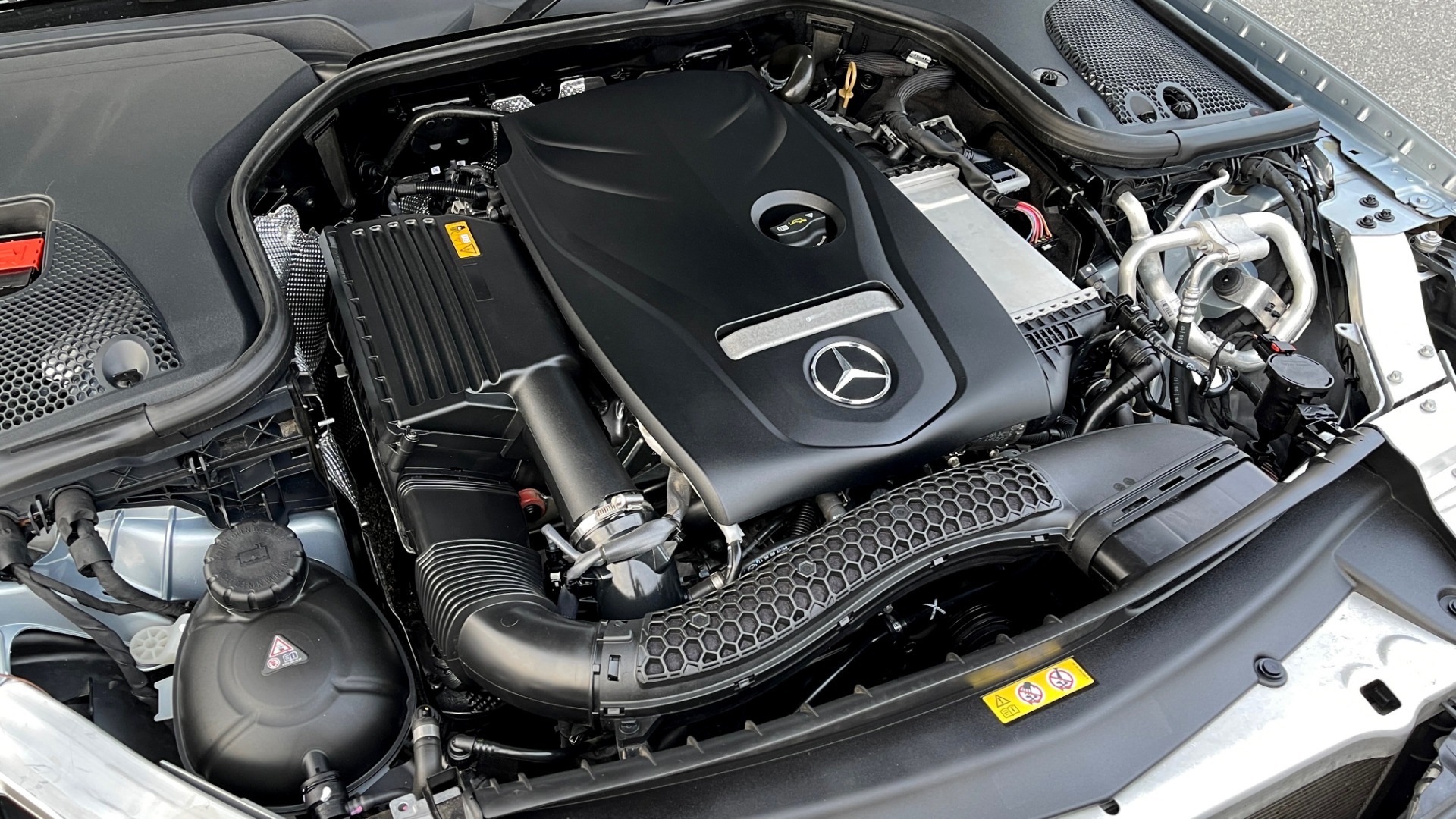 Used 2018 Mercedes-Benz E-CLASS E 300 PREMIUM / NAV / SUNROOF / BURMESTER / PARK ASST / REARVIEW for sale Sold at Formula Imports in Charlotte NC 28227 13
