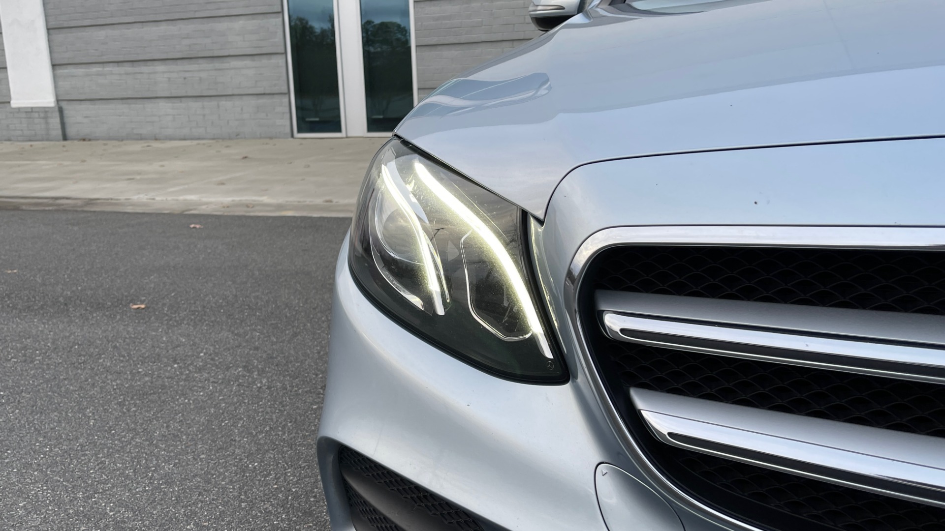 Used 2018 Mercedes-Benz E-CLASS E 300 PREMIUM / NAV / SUNROOF / BURMESTER / PARK ASST / REARVIEW for sale Sold at Formula Imports in Charlotte NC 28227 15