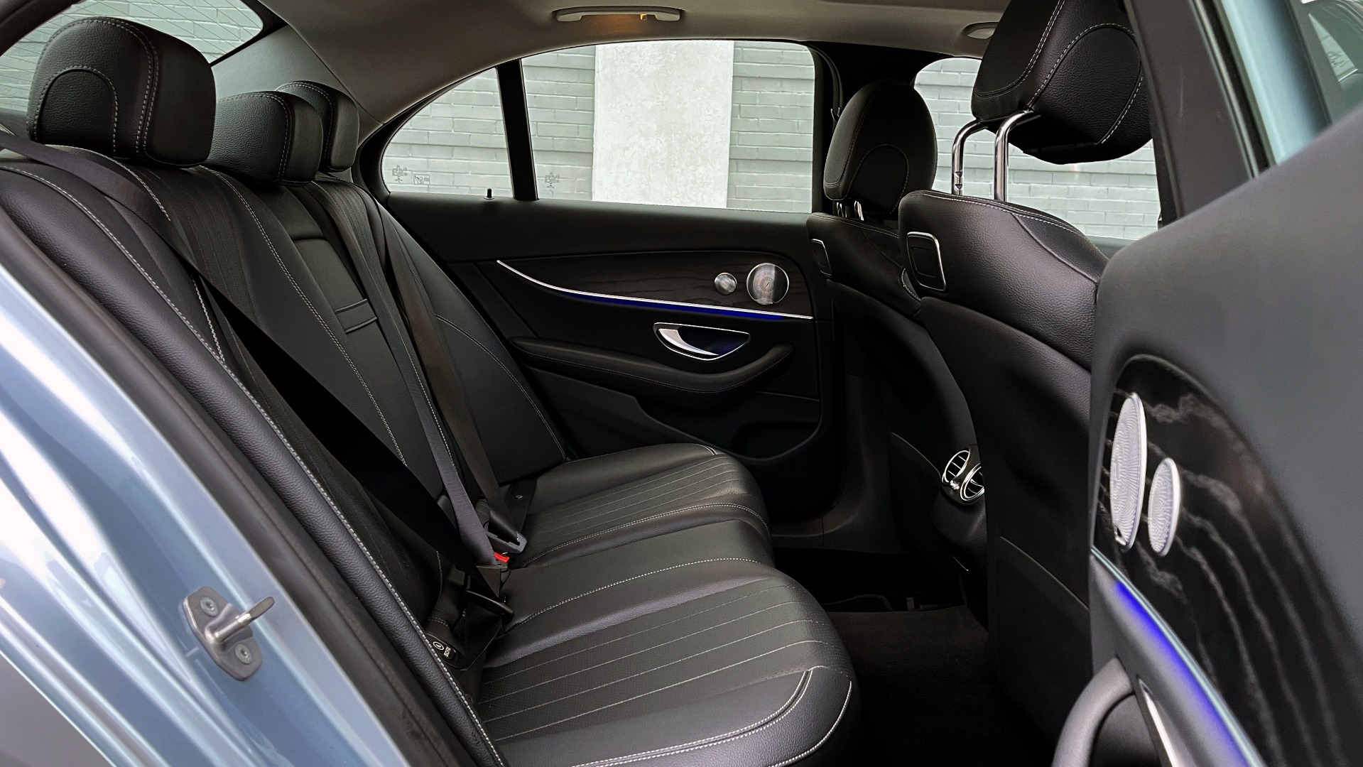 Used 2018 Mercedes-Benz E-CLASS E 300 PREMIUM / NAV / SUNROOF / BURMESTER / PARK ASST / REARVIEW for sale Sold at Formula Imports in Charlotte NC 28227 49
