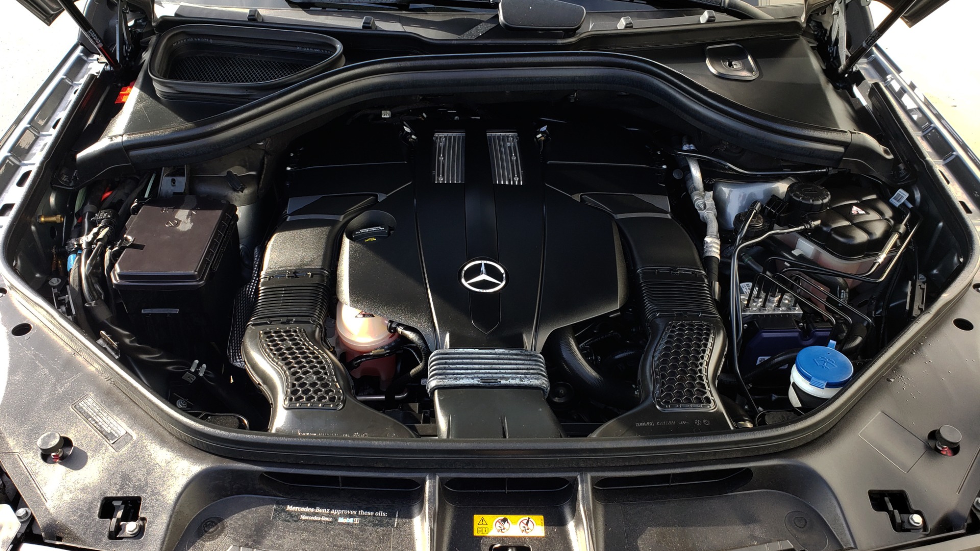 Used 2018 Mercedes-Benz GLS 450 4MATIC PREMIUM / PARK ASST / NAV / PANO-ROOF / 3-ROW / REARVIEW for sale Sold at Formula Imports in Charlotte NC 28227 15