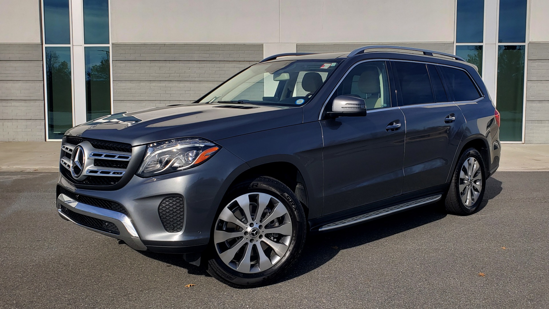 Used 2018 Mercedes-Benz GLS 450 4MATIC PREMIUM / PARK ASST / NAV / PANO-ROOF / 3-ROW / REARVIEW for sale Sold at Formula Imports in Charlotte NC 28227 2