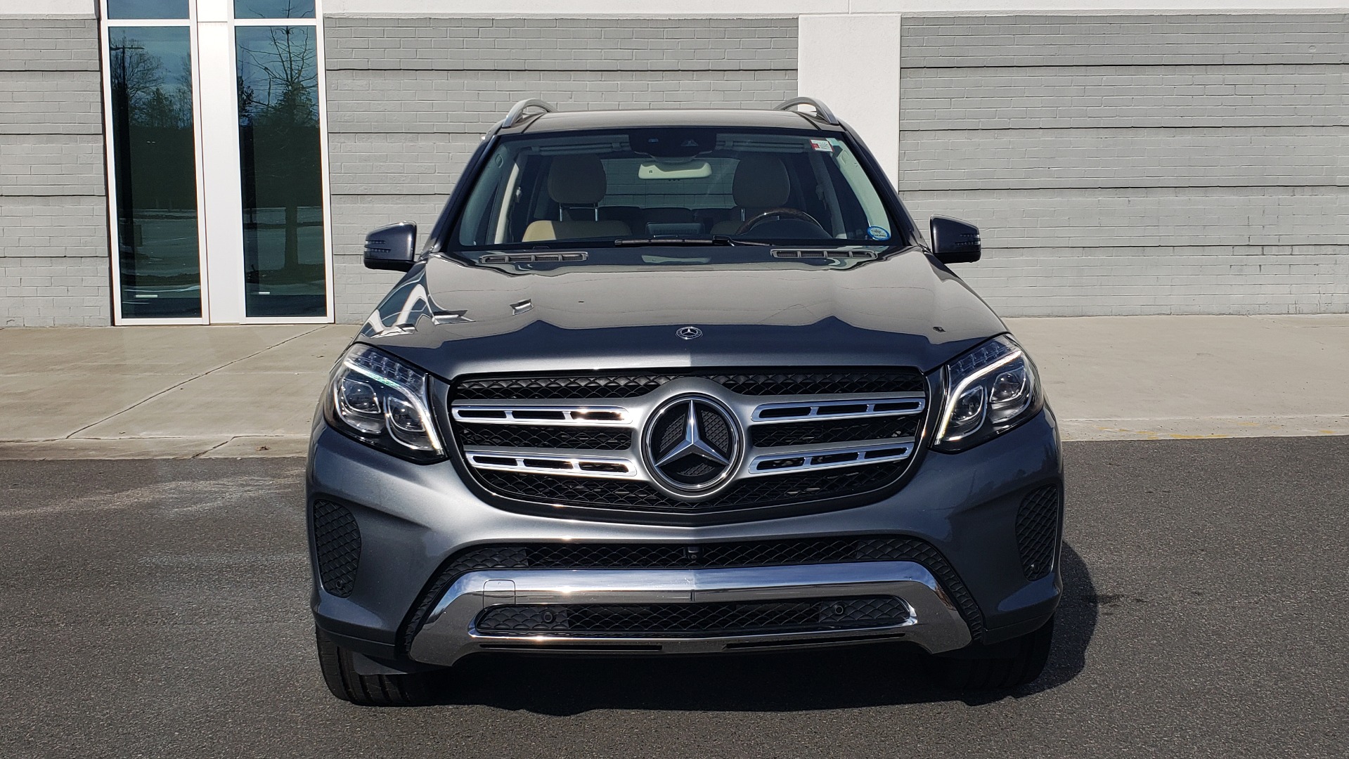 Used 2018 Mercedes-Benz GLS 450 4MATIC PREMIUM / PARK ASST / NAV / PANO-ROOF / 3-ROW / REARVIEW for sale Sold at Formula Imports in Charlotte NC 28227 27