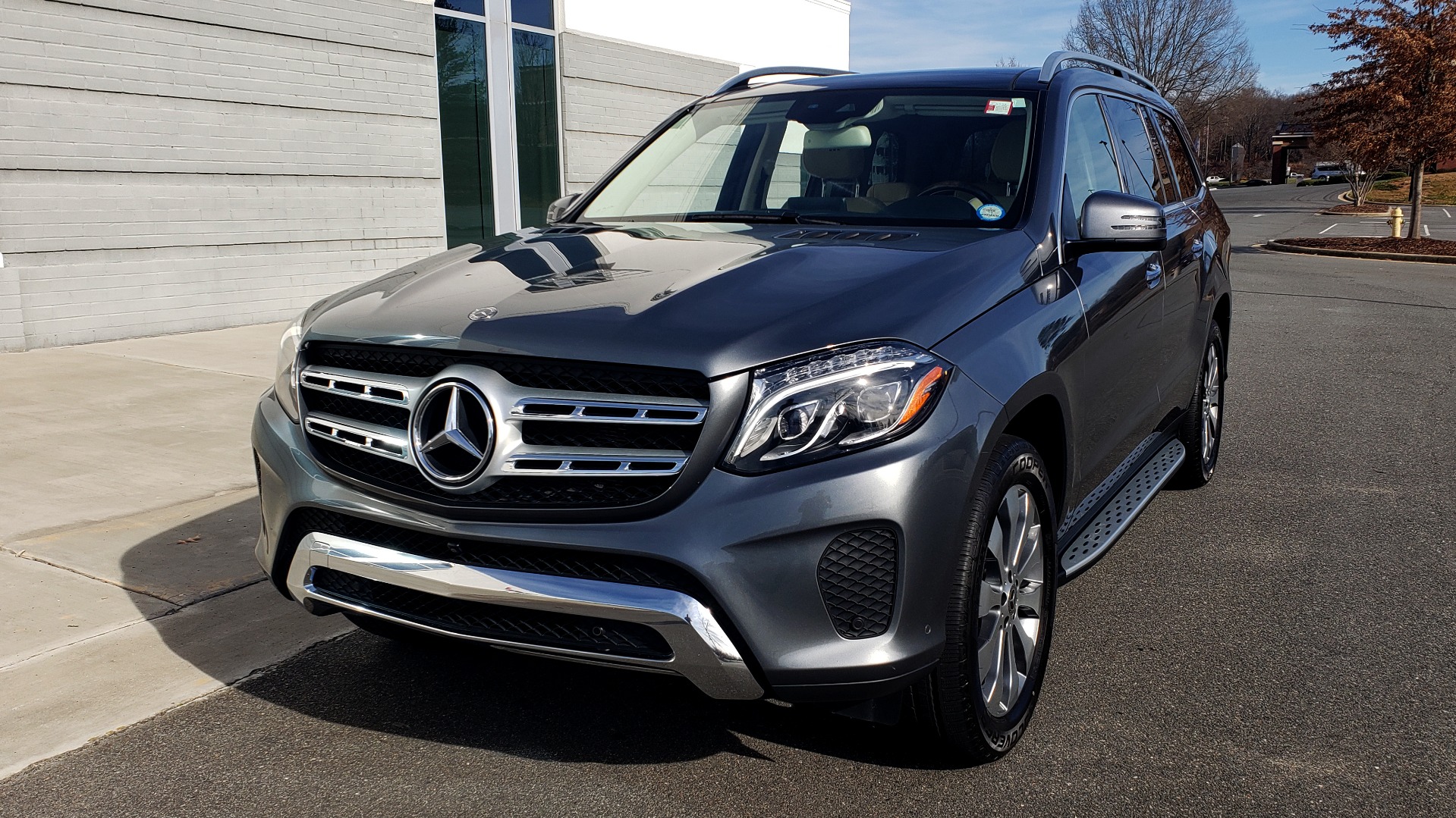 Used 2018 Mercedes-Benz GLS 450 4MATIC PREMIUM / PARK ASST / NAV / PANO-ROOF / 3-ROW / REARVIEW for sale Sold at Formula Imports in Charlotte NC 28227 3