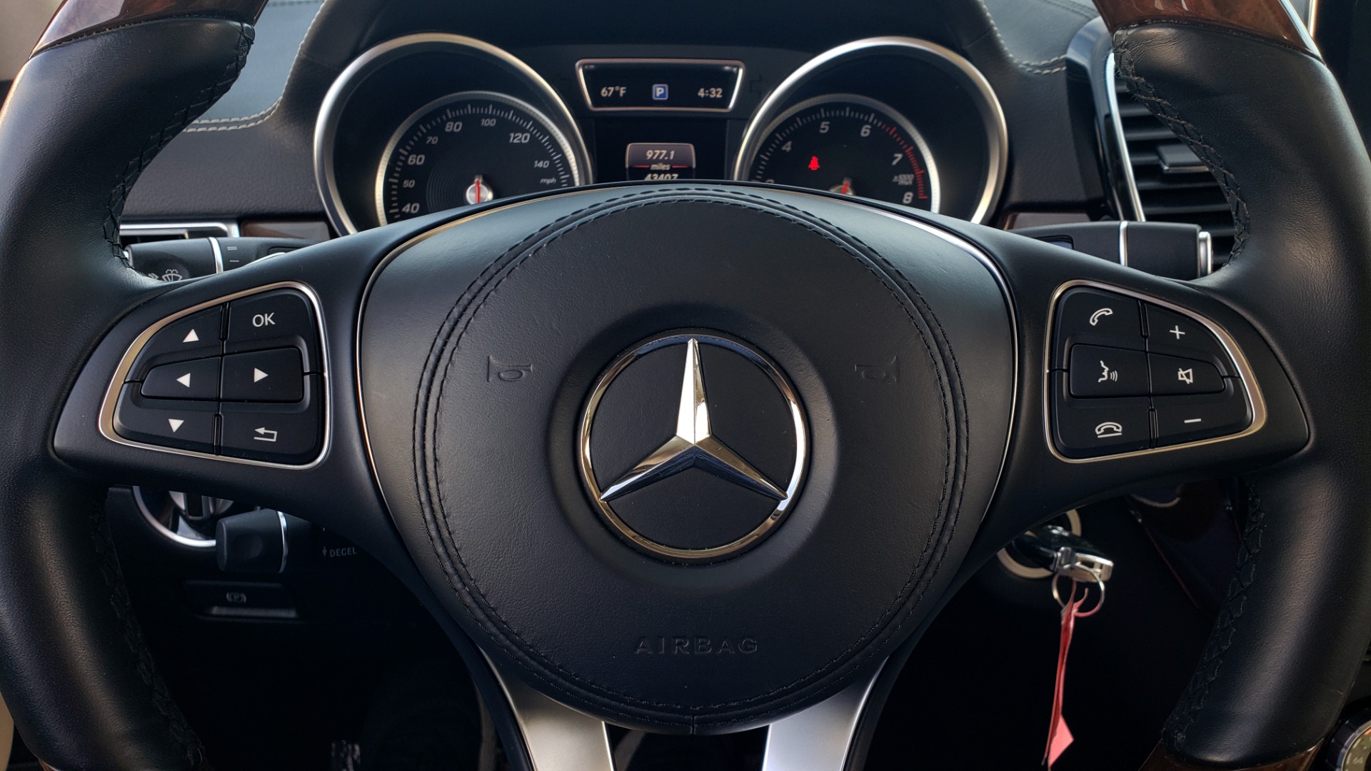 Used 2018 Mercedes-Benz GLS 450 4MATIC PREMIUM / PARK ASST / NAV / PANO-ROOF / 3-ROW / REARVIEW for sale Sold at Formula Imports in Charlotte NC 28227 48