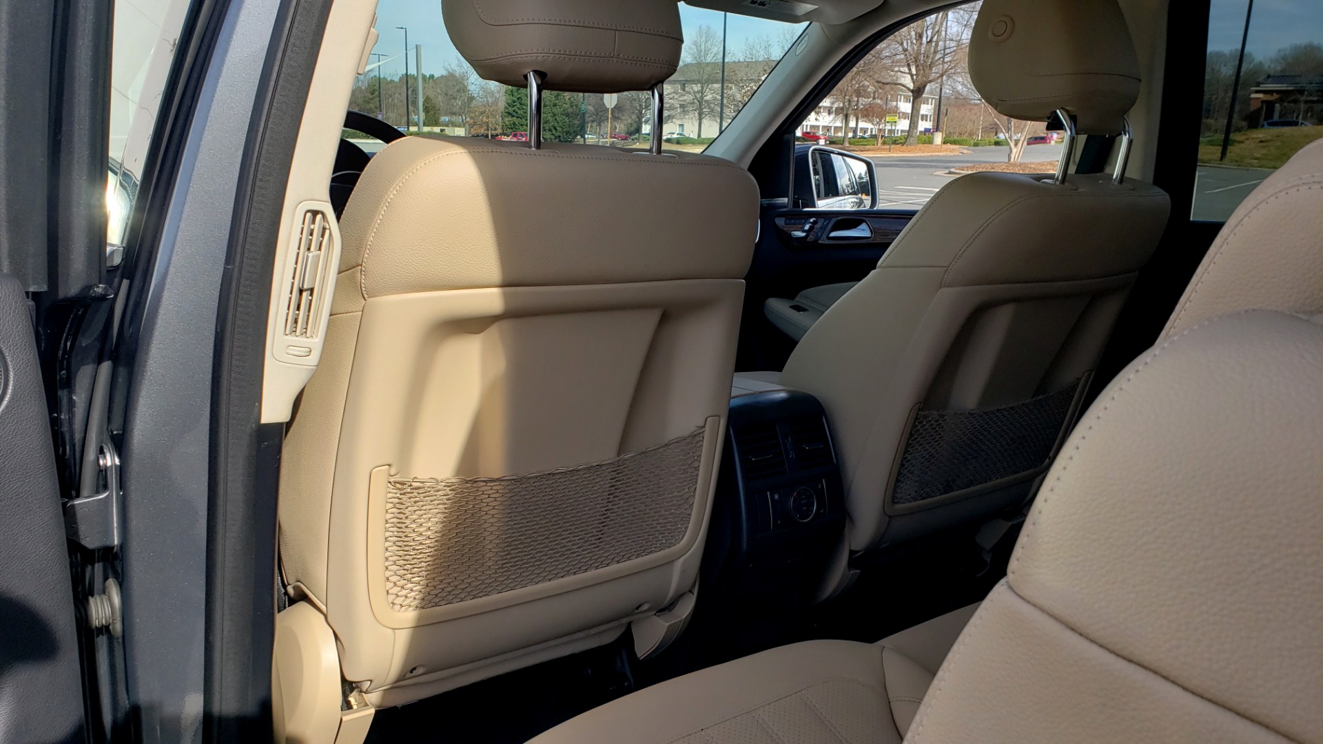 Used 2018 Mercedes-Benz GLS 450 4MATIC PREMIUM / PARK ASST / NAV / PANO-ROOF / 3-ROW / REARVIEW for sale Sold at Formula Imports in Charlotte NC 28227 68