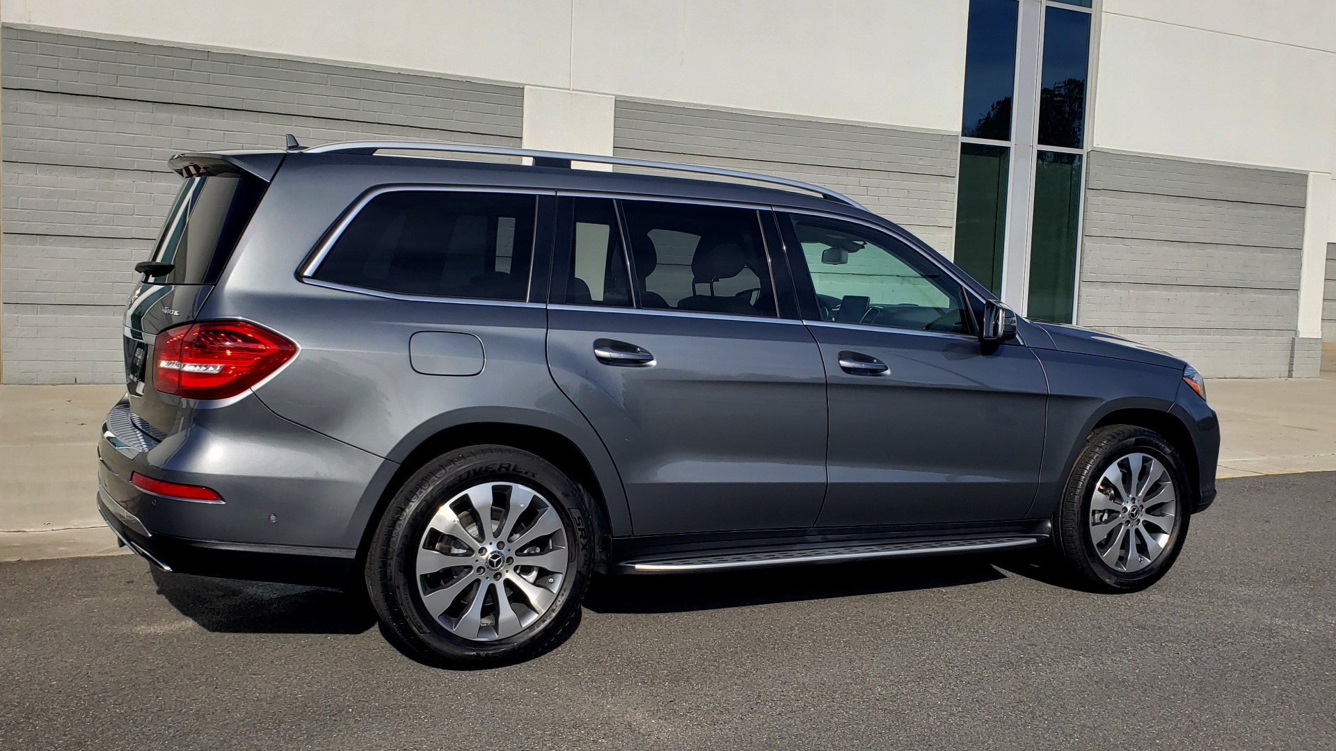 Used 2018 Mercedes-Benz GLS 450 4MATIC PREMIUM / PARK ASST / NAV / PANO-ROOF / 3-ROW / REARVIEW for sale Sold at Formula Imports in Charlotte NC 28227 8