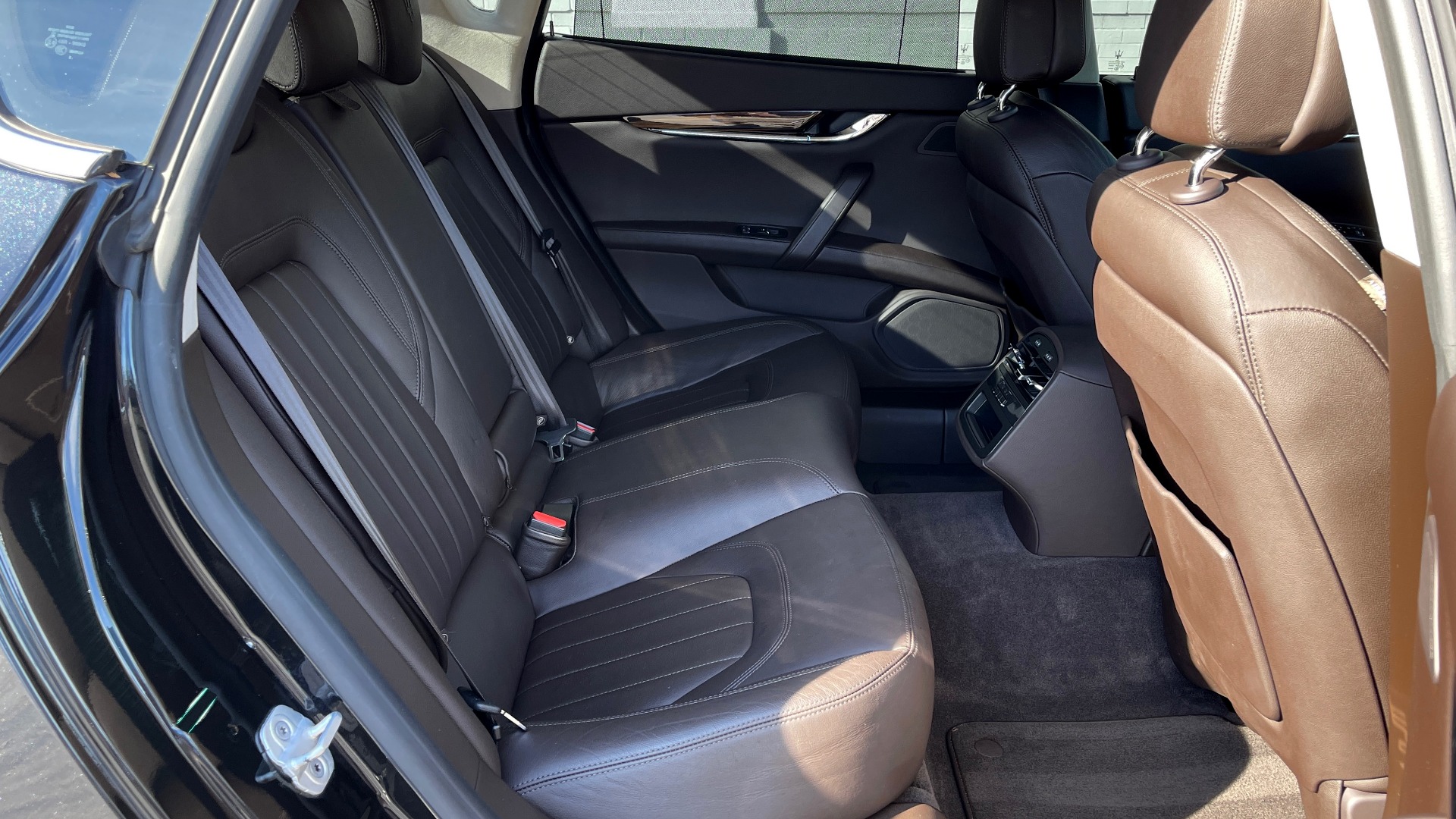 Used 2014 Maserati QUATTROPORTE S Q4 3.0L TT V6 / 8-SPD AUTO / AWD / NAV / SUNROOF / REARVIEW for sale $29,995 at Formula Imports in Charlotte NC 28227 58