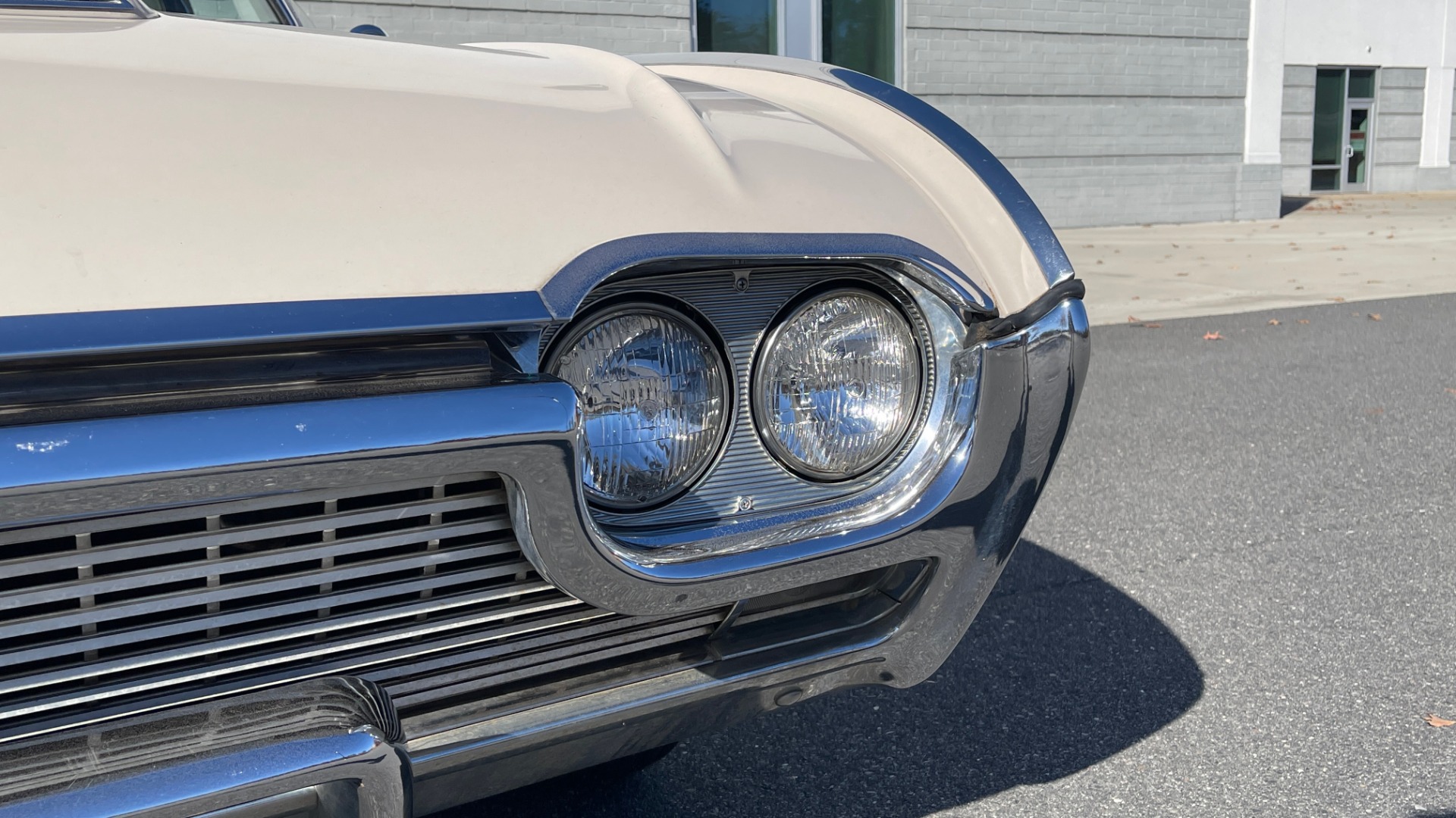 Used 1961 Ford THUNDERBIRD HARDTOP / 390CI V8 / AUTO TRANS / LOW MILEAGE SURVIVOR for sale Sold at Formula Imports in Charlotte NC 28227 15