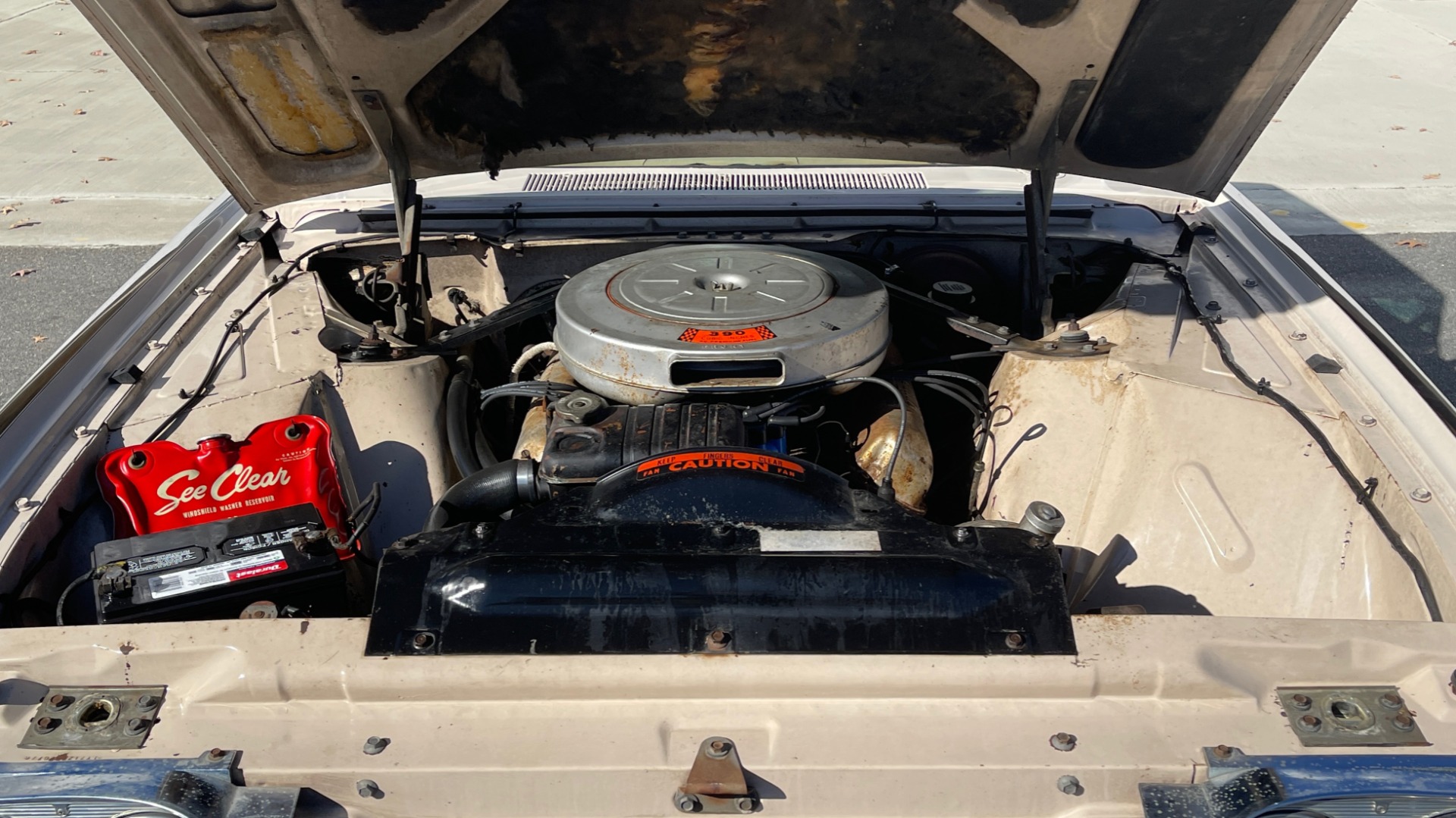Used 1961 Ford THUNDERBIRD HARDTOP / 390CI V8 / AUTO TRANS / LOW MILEAGE SURVIVOR for sale $19,995 at Formula Imports in Charlotte NC 28227 17
