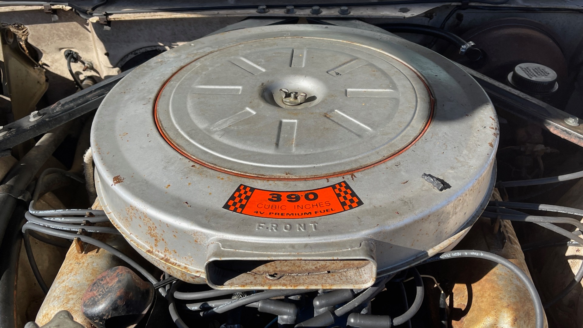 Used 1961 Ford THUNDERBIRD HARDTOP / 390CI V8 / AUTO TRANS / LOW MILEAGE SURVIVOR for sale Sold at Formula Imports in Charlotte NC 28227 26