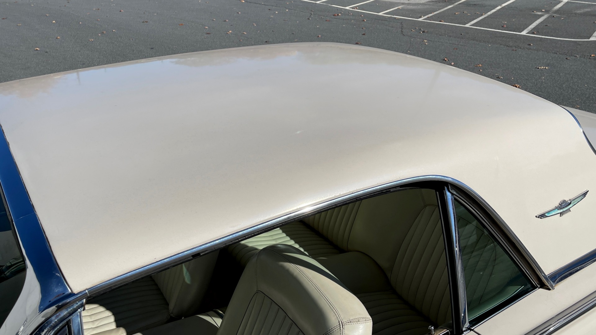 Used 1961 Ford THUNDERBIRD HARDTOP / 390CI V8 / AUTO TRANS / LOW MILEAGE SURVIVOR for sale Sold at Formula Imports in Charlotte NC 28227 41