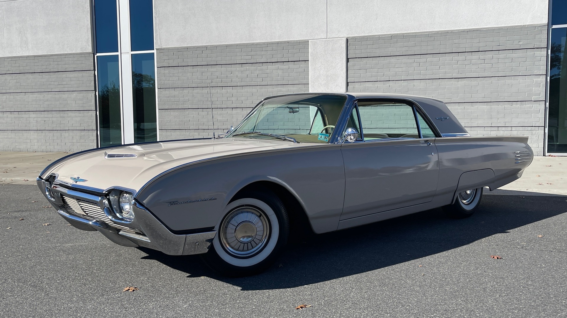 Used 1961 Ford THUNDERBIRD HARDTOP / 390CI V8 / AUTO TRANS / LOW MILEAGE SURVIVOR for sale Sold at Formula Imports in Charlotte NC 28227 5