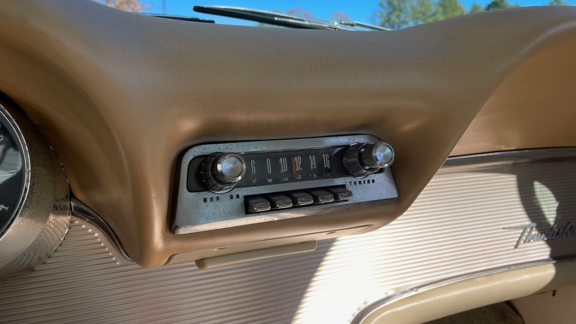 Used 1961 Ford THUNDERBIRD HARDTOP / 390CI V8 / AUTO TRANS / LOW MILEAGE SURVIVOR for sale Sold at Formula Imports in Charlotte NC 28227 64