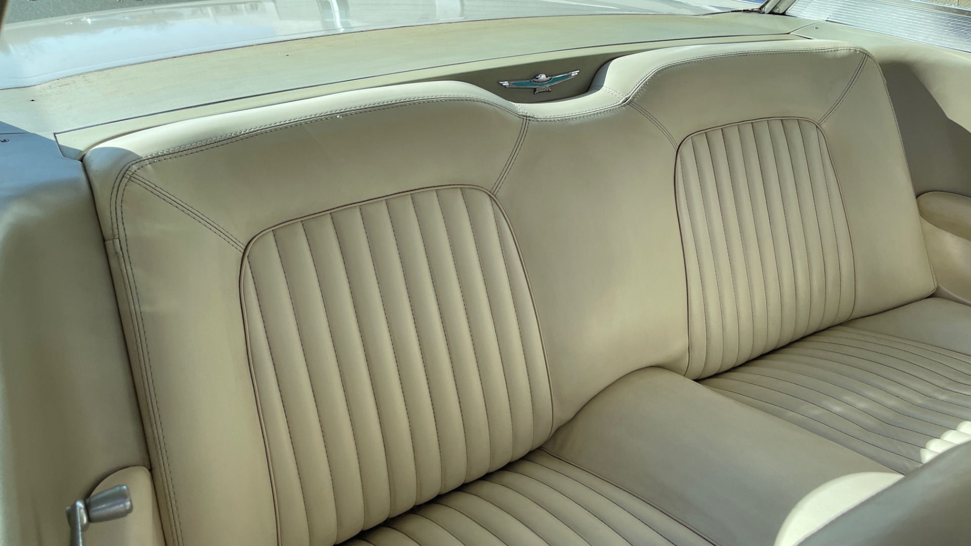 Used 1961 Ford THUNDERBIRD HARDTOP / 390CI V8 / AUTO TRANS / LOW MILEAGE SURVIVOR for sale Sold at Formula Imports in Charlotte NC 28227 77