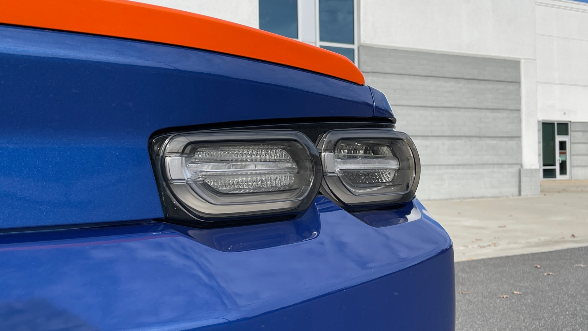 Used 2019 Chevrolet CAMARO 3LT / 3.6L V6 / 6-SPD MAN / HUD / NAV / BOSE / HTD STS / REARVIEW for sale $31,595 at Formula Imports in Charlotte NC 28227 18