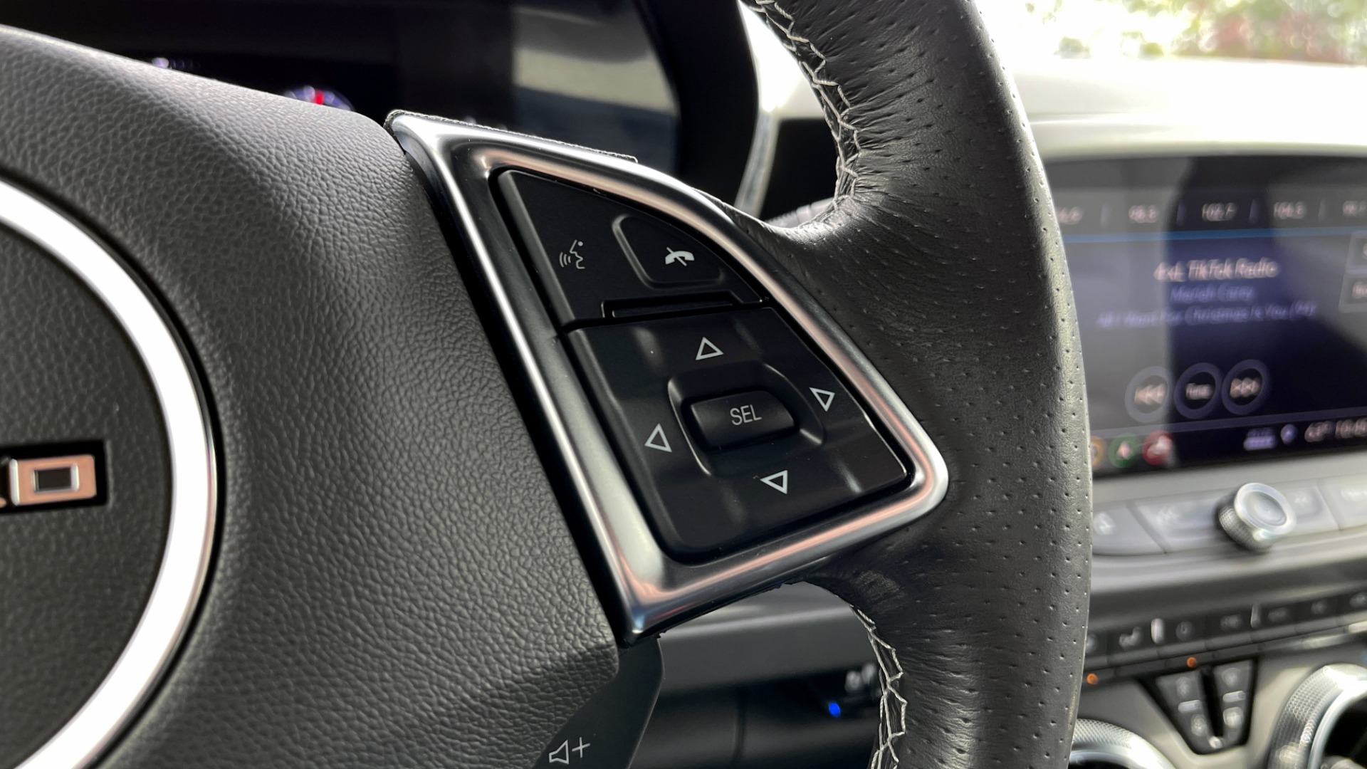 Used 2019 Chevrolet CAMARO 3LT / 3.6L V6 / 6-SPD MAN / HUD / NAV / BOSE / HTD STS / REARVIEW for sale $31,595 at Formula Imports in Charlotte NC 28227 30
