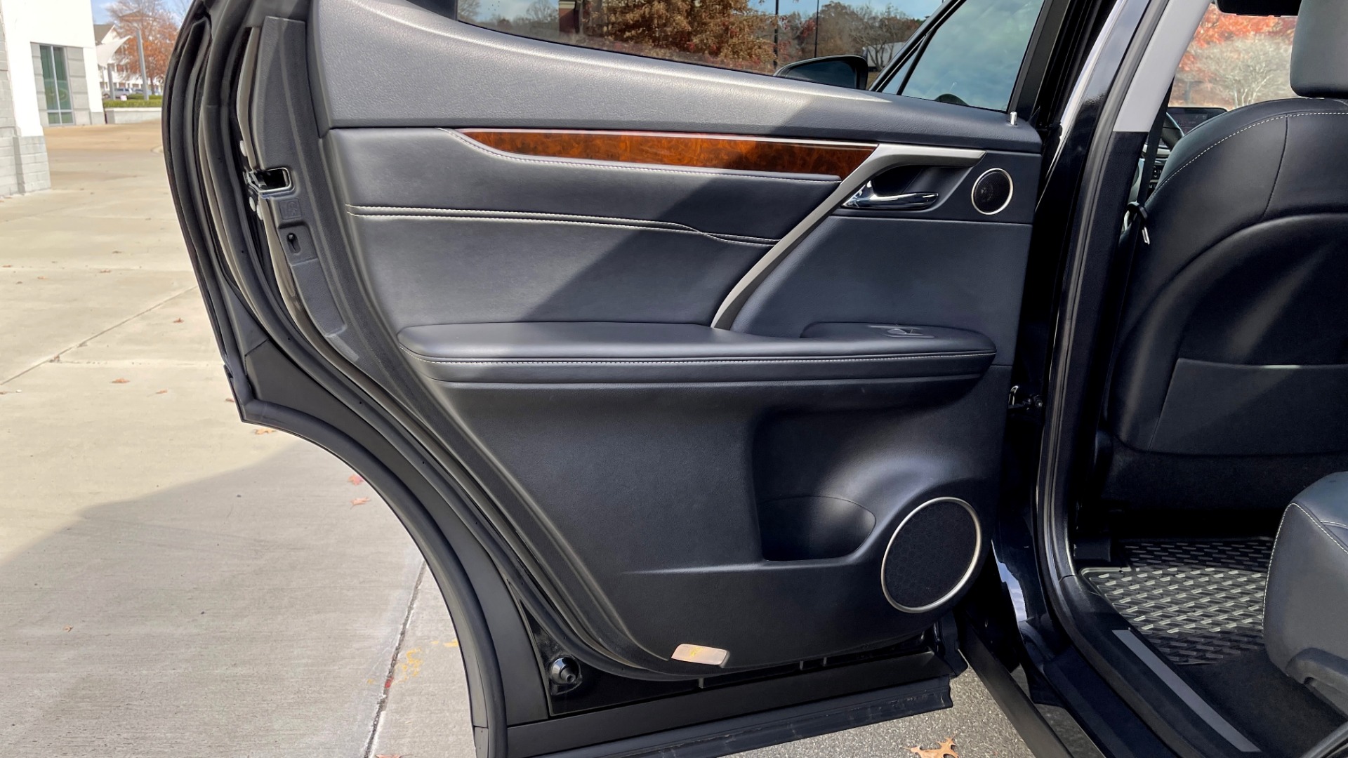 Used 2019 Lexus RX 350 3.5L SUV / AWD / SUNROOF / 18IN WHEELS / REARVIEW for sale Sold at Formula Imports in Charlotte NC 28227 46