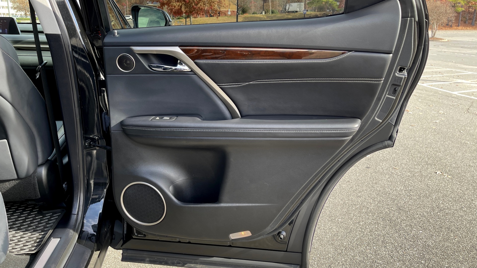 Used 2019 Lexus RX 350 3.5L SUV / AWD / SUNROOF / 18IN WHEELS / REARVIEW for sale Sold at Formula Imports in Charlotte NC 28227 53
