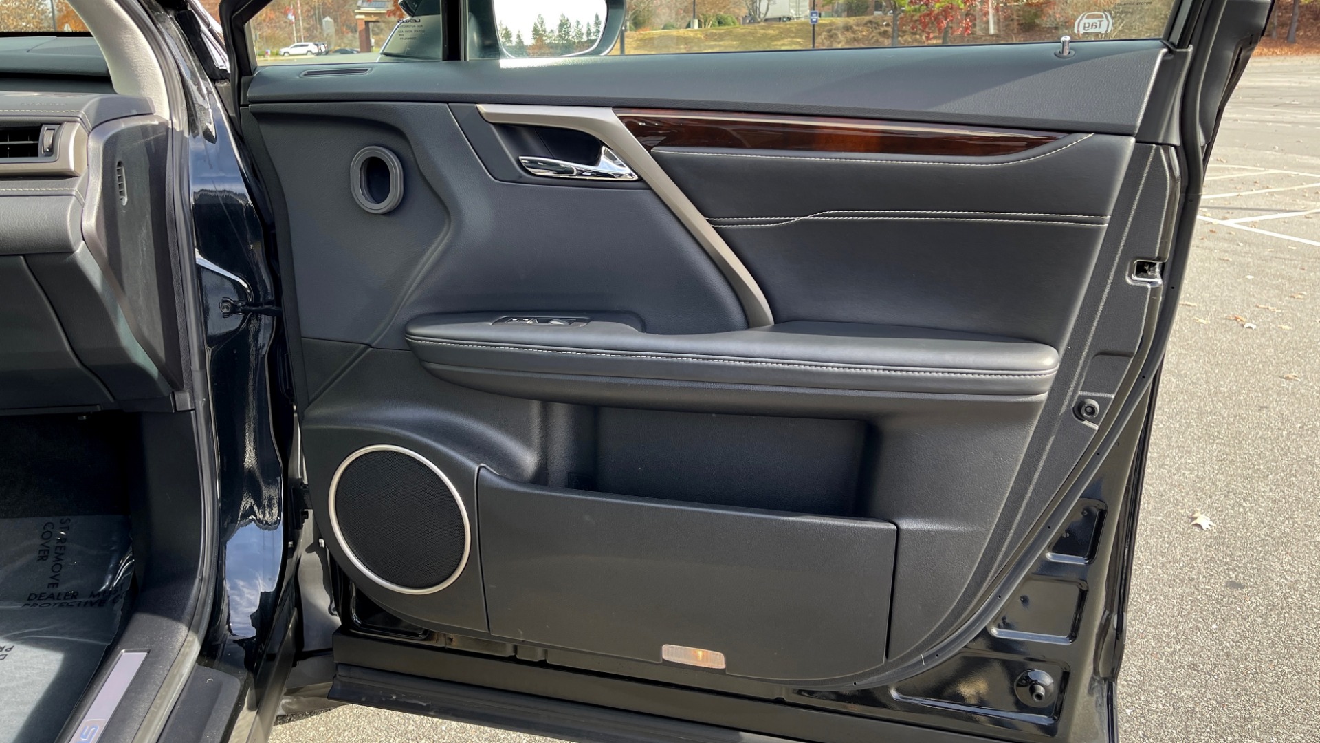 Used 2019 Lexus RX 350 3.5L SUV / AWD / SUNROOF / 18IN WHEELS / REARVIEW for sale $45,595 at Formula Imports in Charlotte NC 28227 57