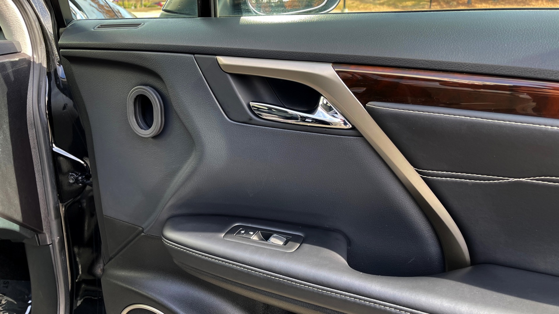 Used 2019 Lexus RX 350 3.5L SUV / AWD / SUNROOF / 18IN WHEELS / REARVIEW for sale Sold at Formula Imports in Charlotte NC 28227 58