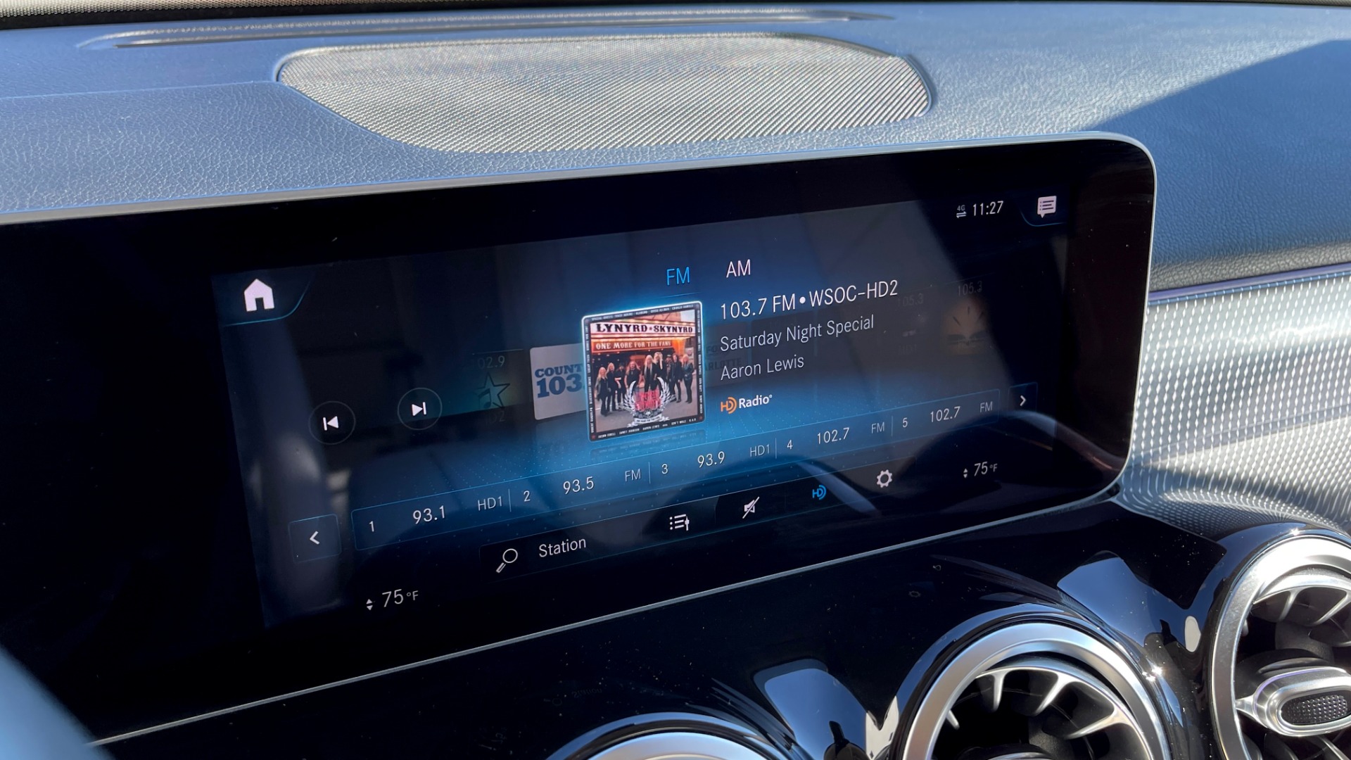 Used 2020 Mercedes-Benz GLB 250 PREMIUM 2.0L / 8-SPD AUTO / BLIND SPOT / 10.25-IN DISPLAY / REARVIEW for sale Sold at Formula Imports in Charlotte NC 28227 32