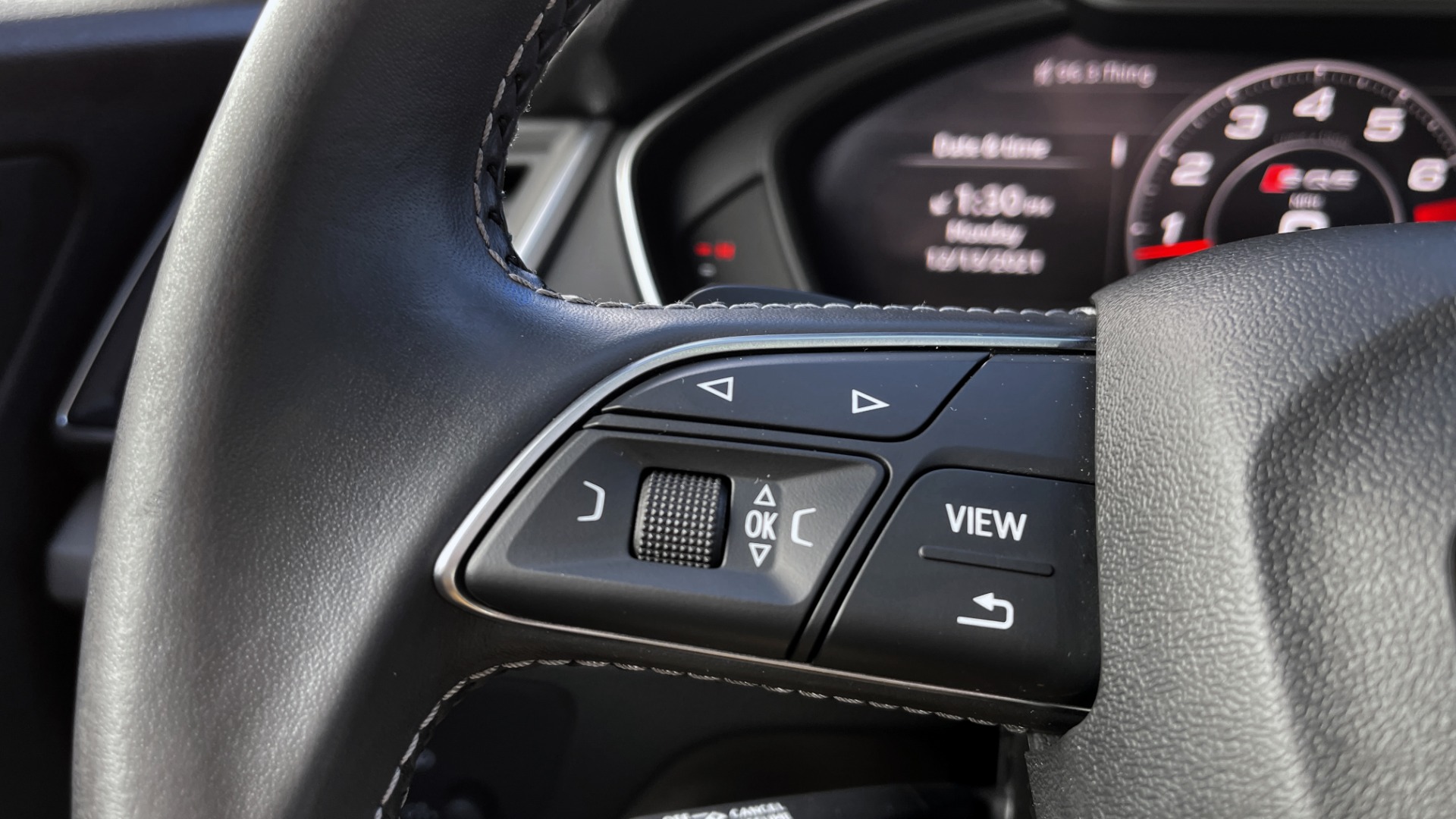 Used 2018 Audi SQ5 PREMIUM PLUS / NAV / SUNROOF / 12.3IN SCREEN / REARVIEW for sale $46,795 at Formula Imports in Charlotte NC 28227 28